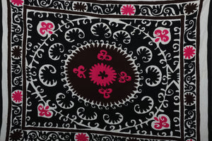 Suzani Wall Hanging & Bedspread | 4'1'' x 5'2''