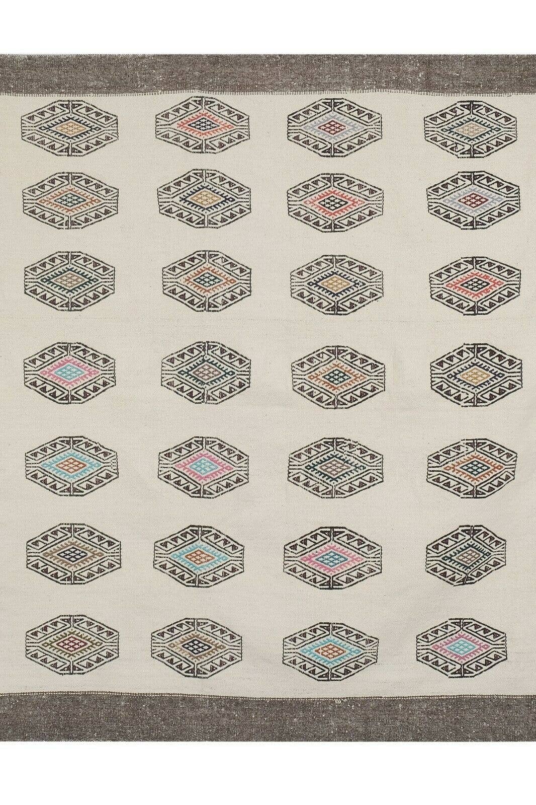 Vintage Turkish Konya Kilim Rug 5'4'' x 7'3''