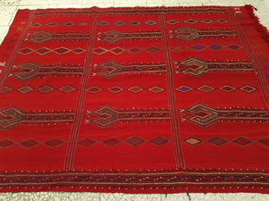 Vintage Turkish Kilim Rug 5'3'' x 6'9''