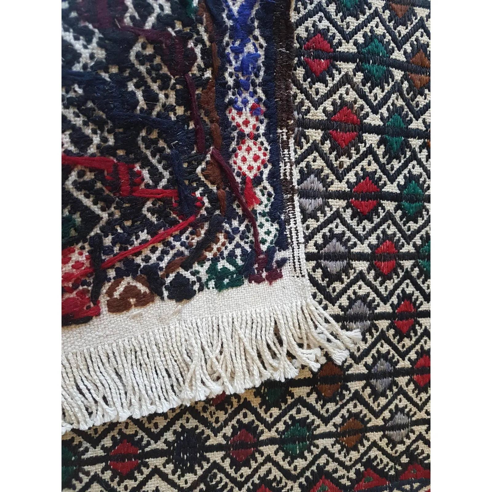 Vintage Kilim Yastik Rug 20'' x 32''