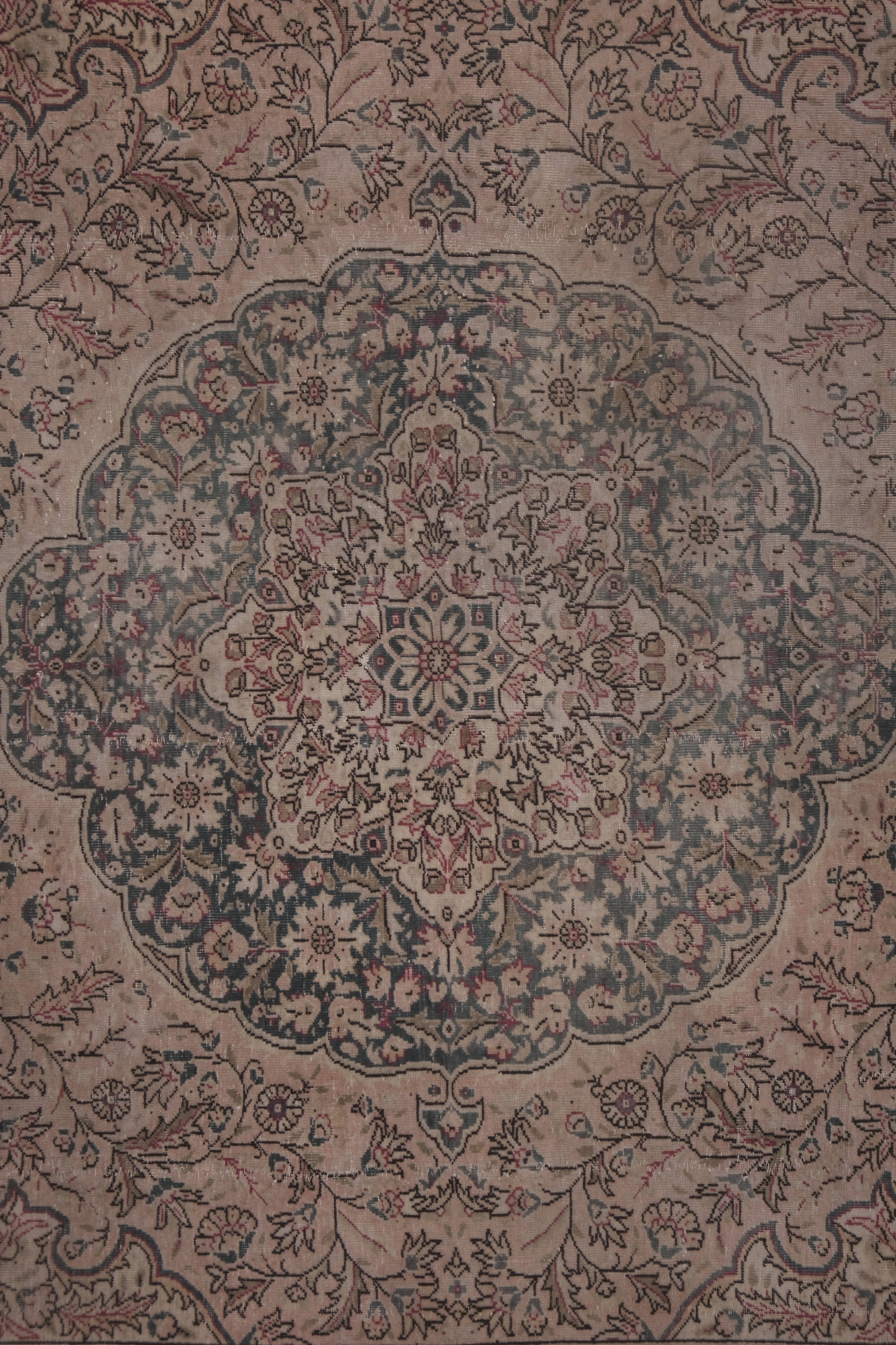 Vintage Turkish Rug 6'5'' x 9'6''