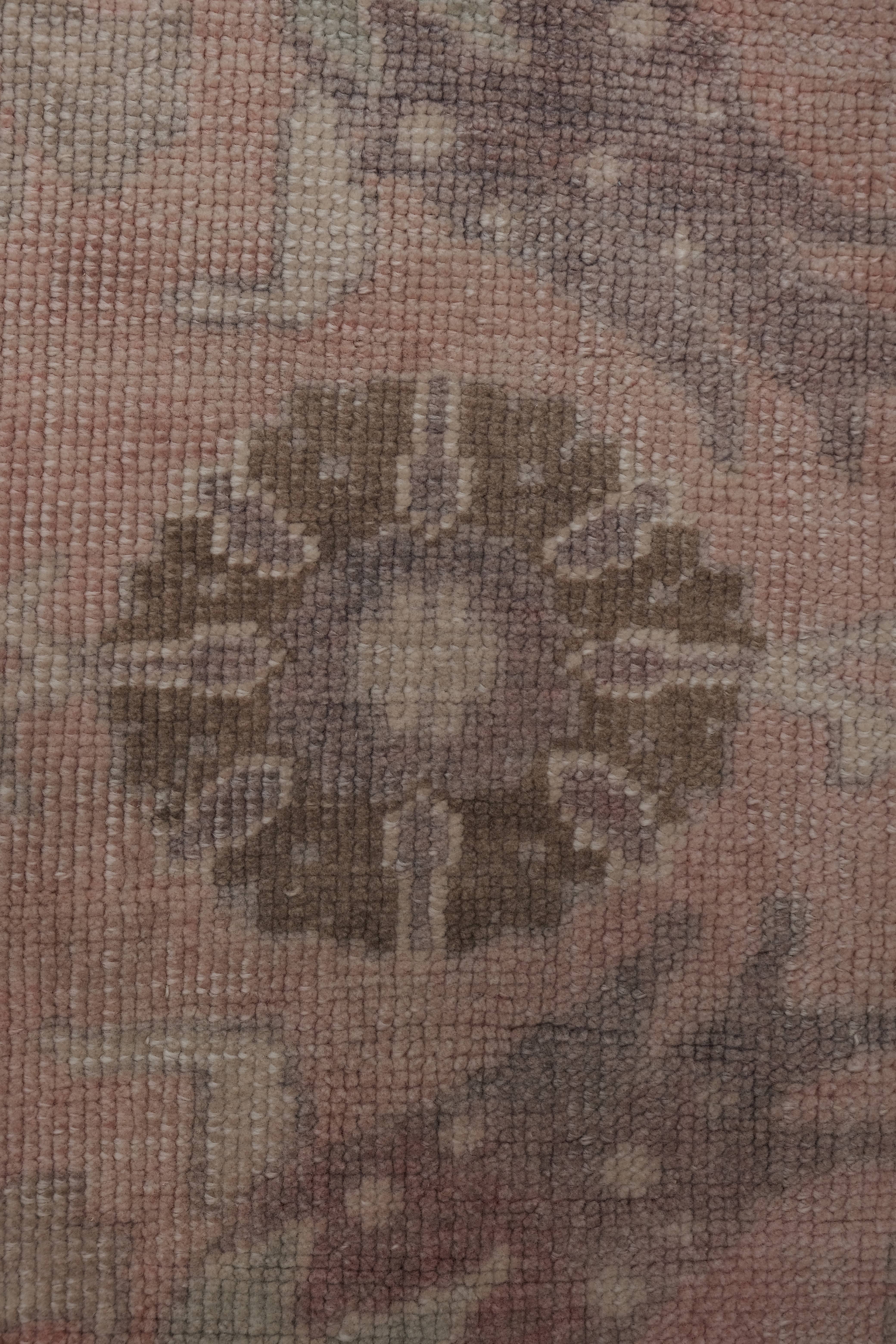 Vintage Turkish Karapinar Rug 4'7'' x 7'8''