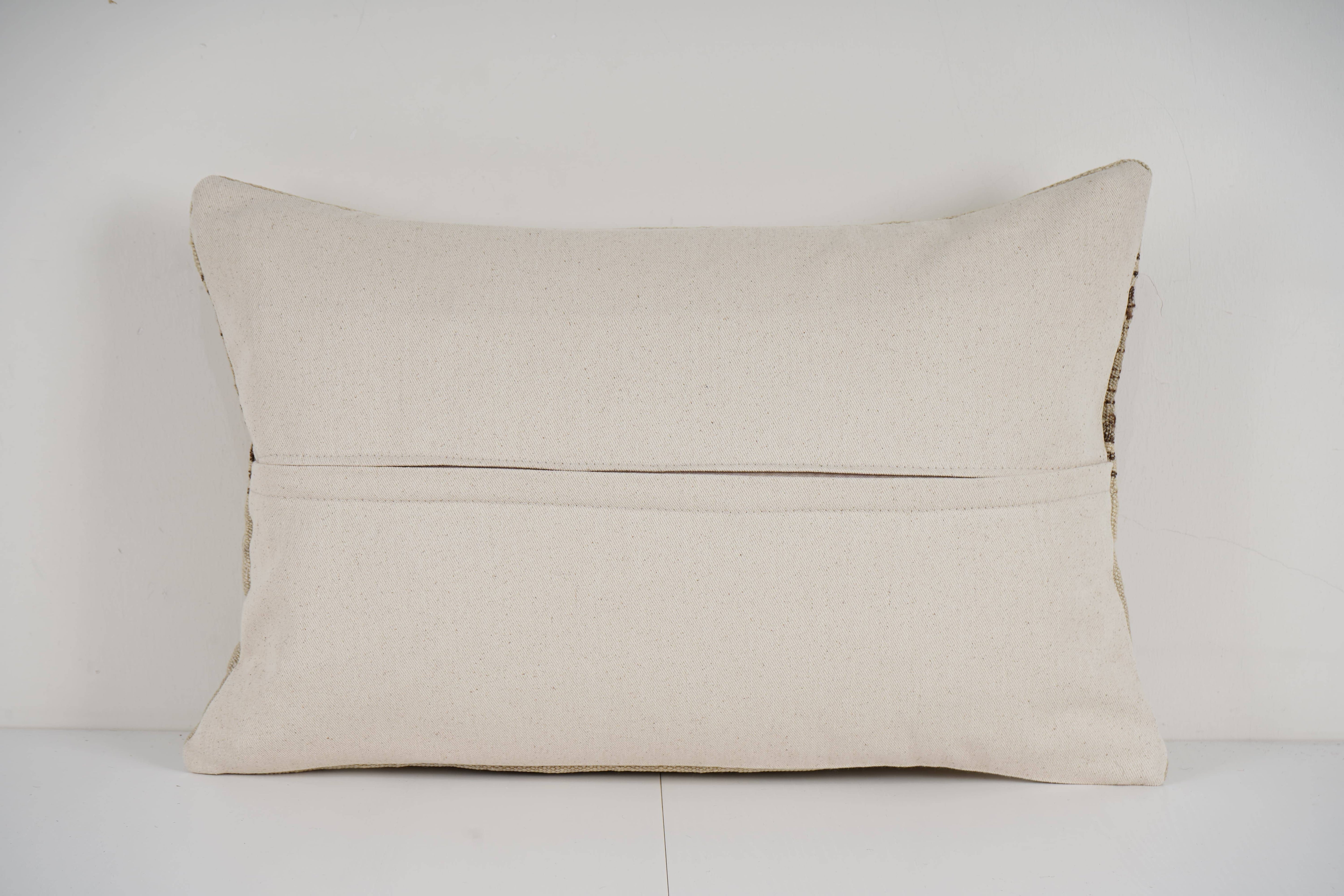 Kilim Pillow Cover | 16'' x 24''