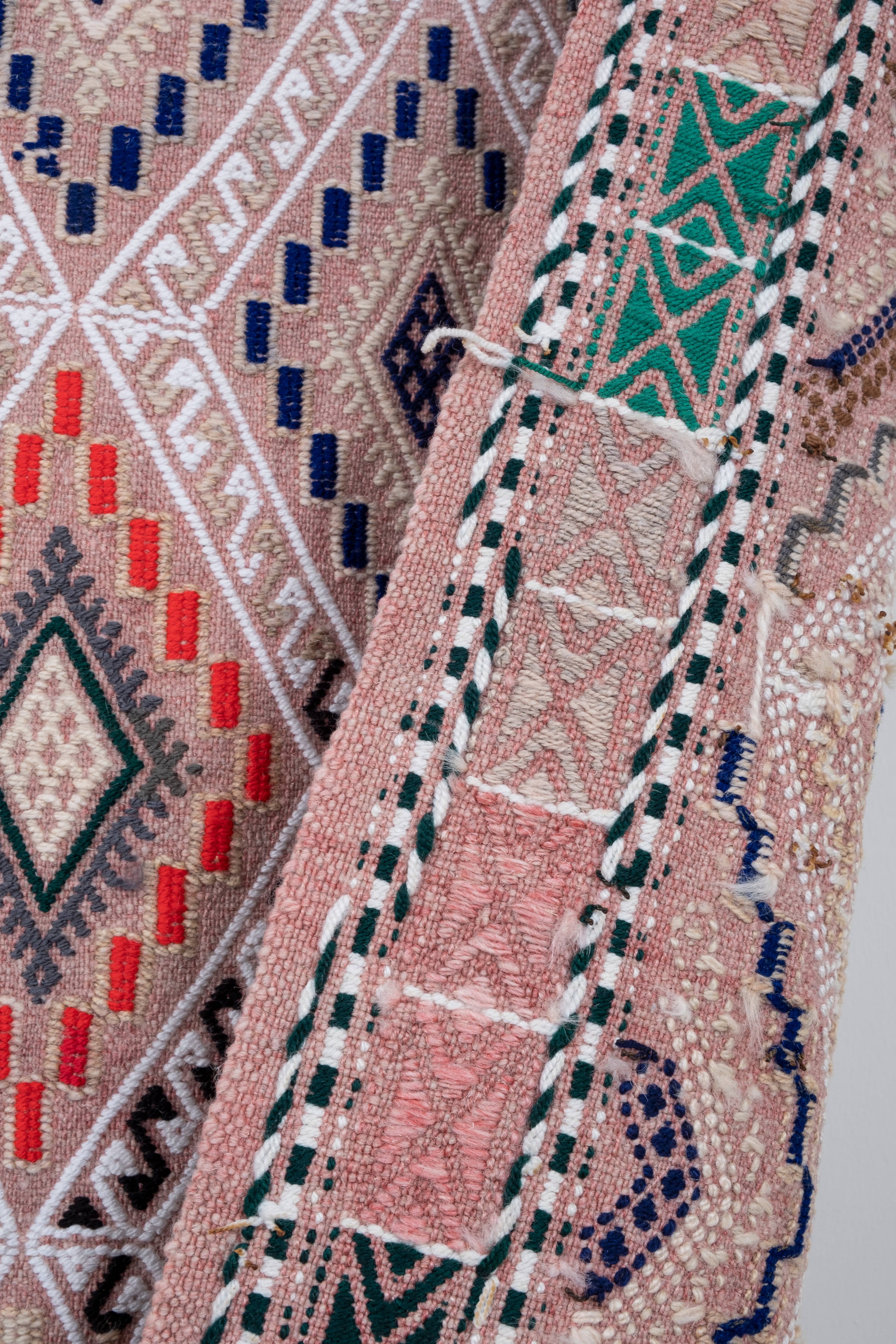 Vintage Turkish Kilim Rug 5'10'' x 9'7''