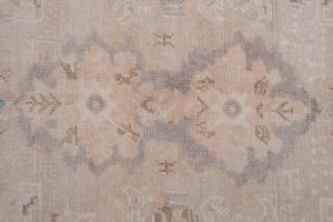 Vintage Turkish Karapinar Rug 5'11'' x 8'10''