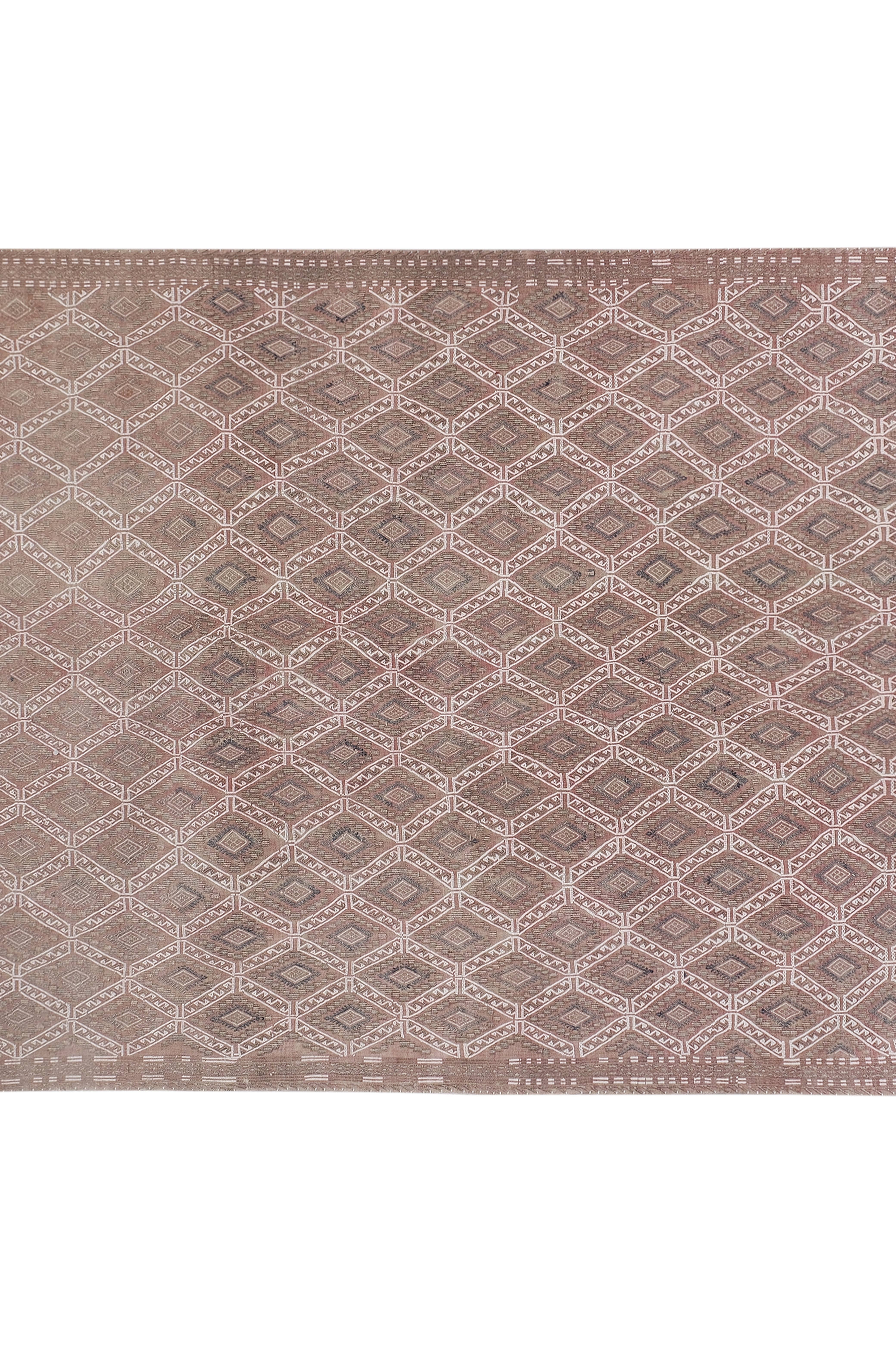 Vintage Turkish Kilim Rug 5'5'' x 7'8''