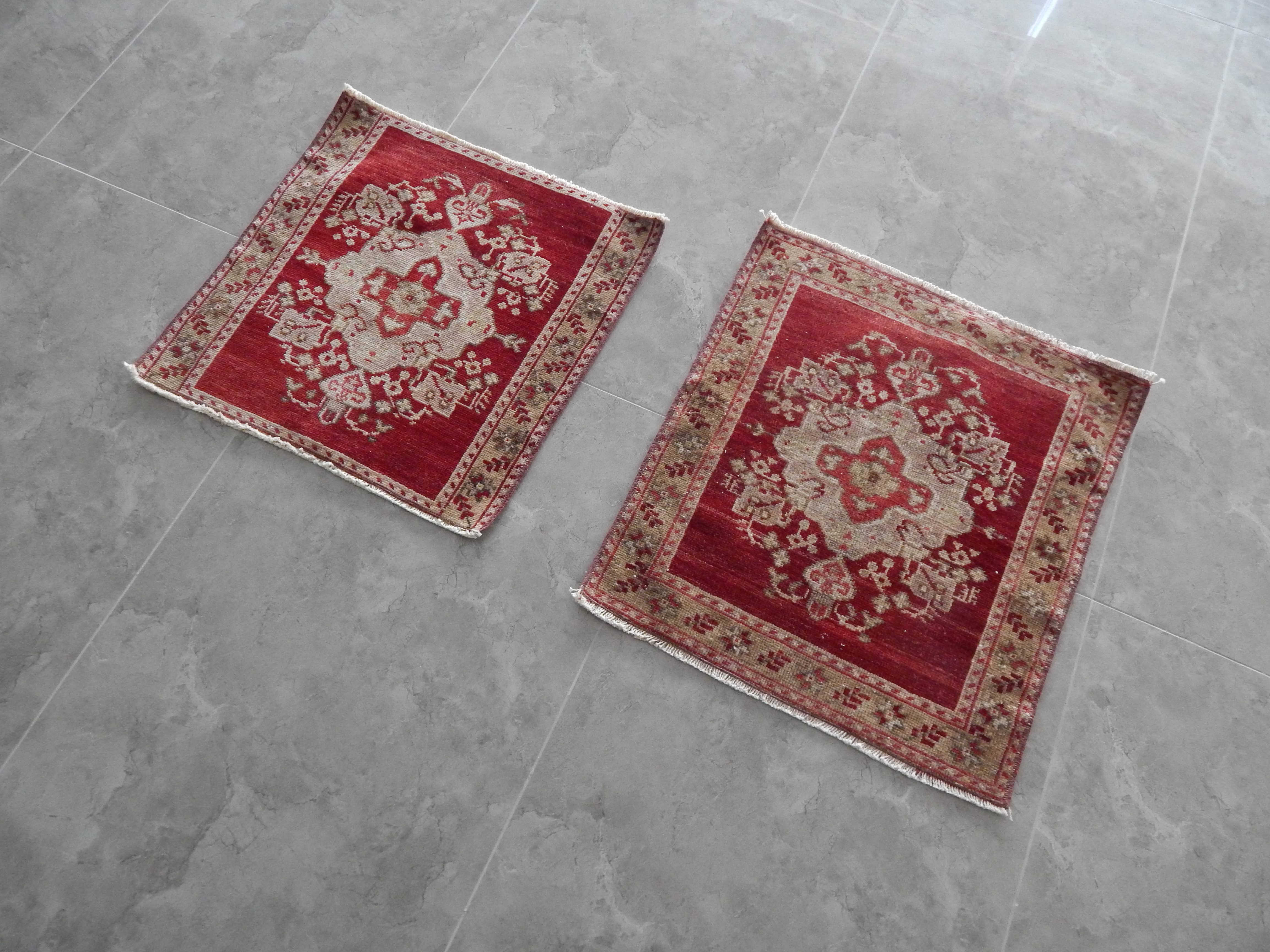 Vintage Turkish Yastik Rugs Set of 2 | 24'' x 24''