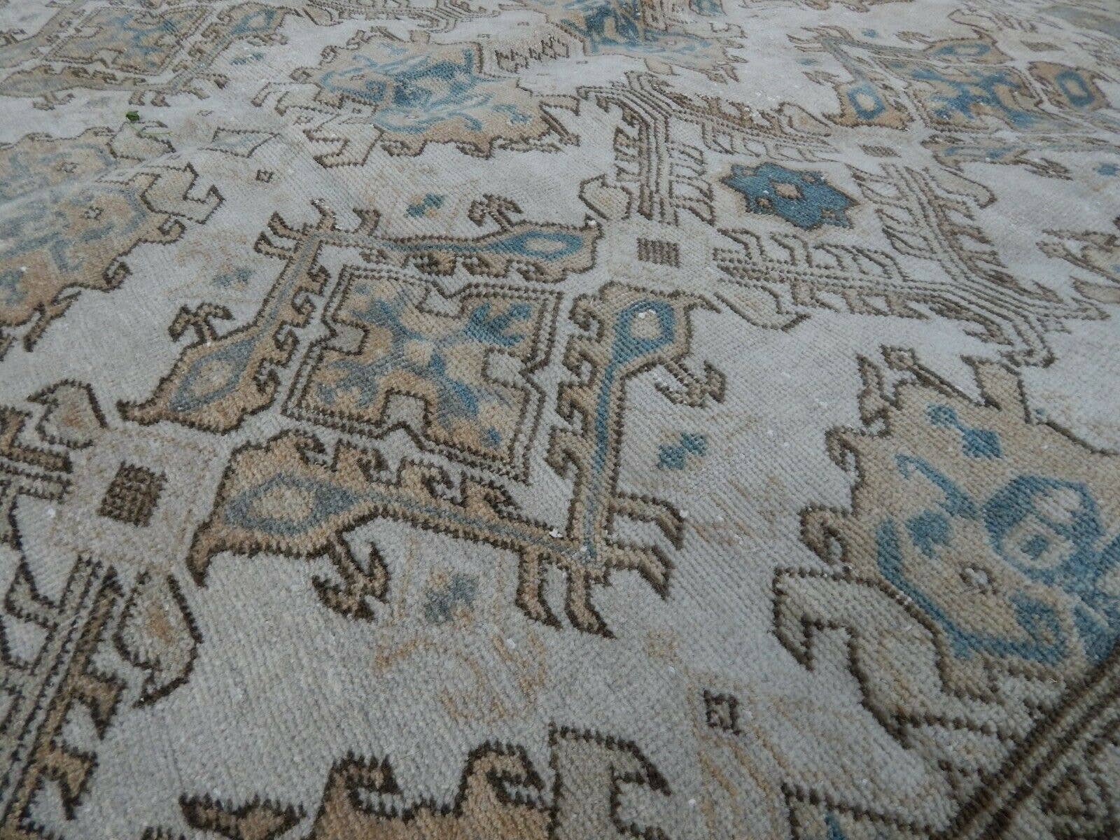 Vintage Turkish Rug 4'9'' x 8'10''