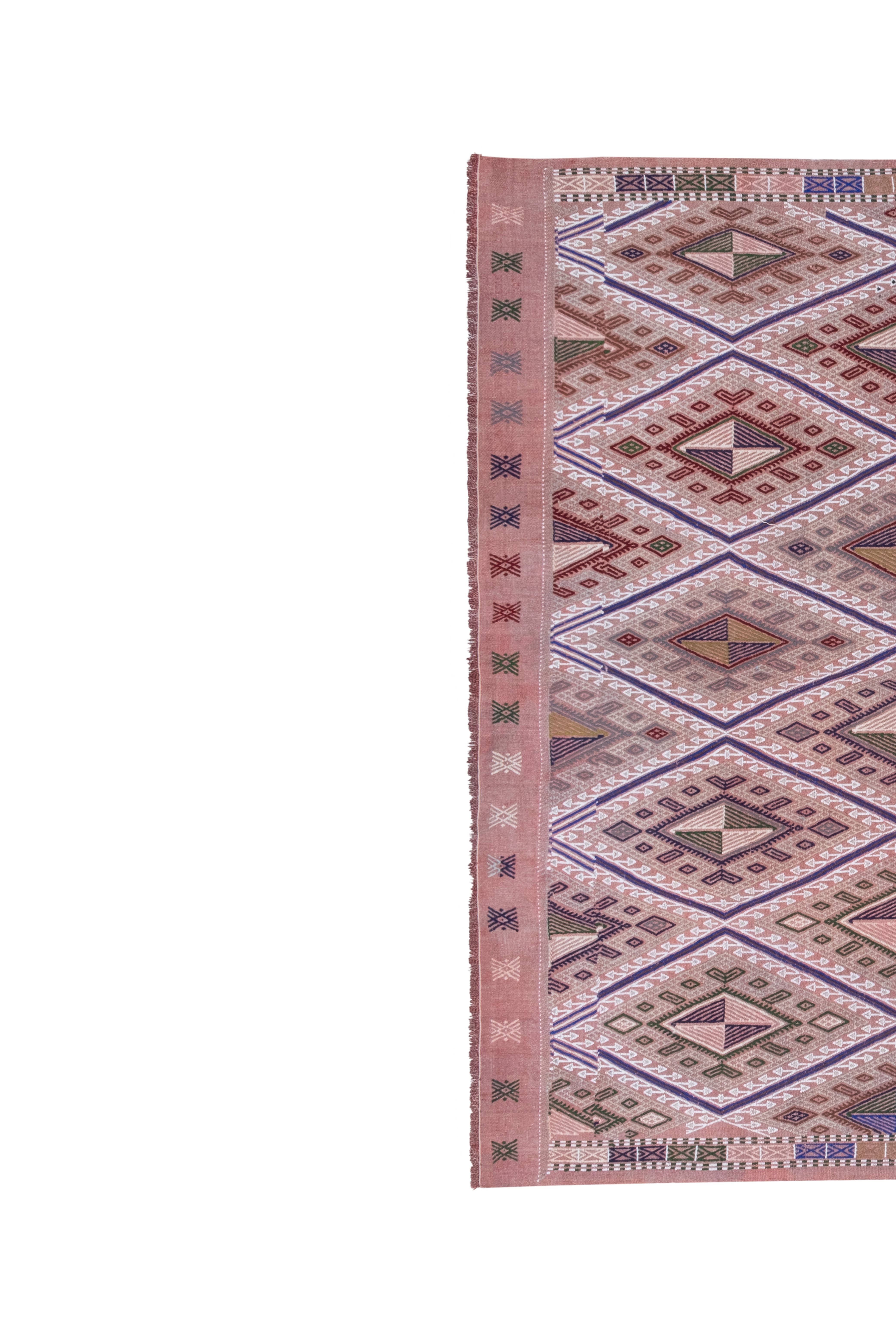 Vintage Turkish Kilim Rug 5'7'' x 7'1''