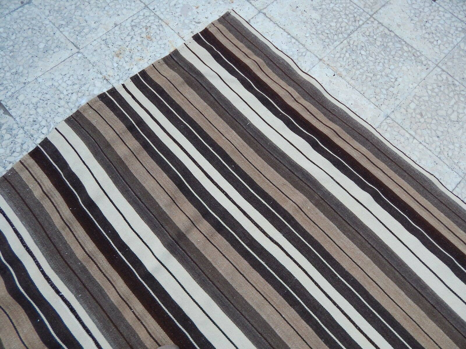 Vintage Turkish Kilim Rug 5' x 8'5''