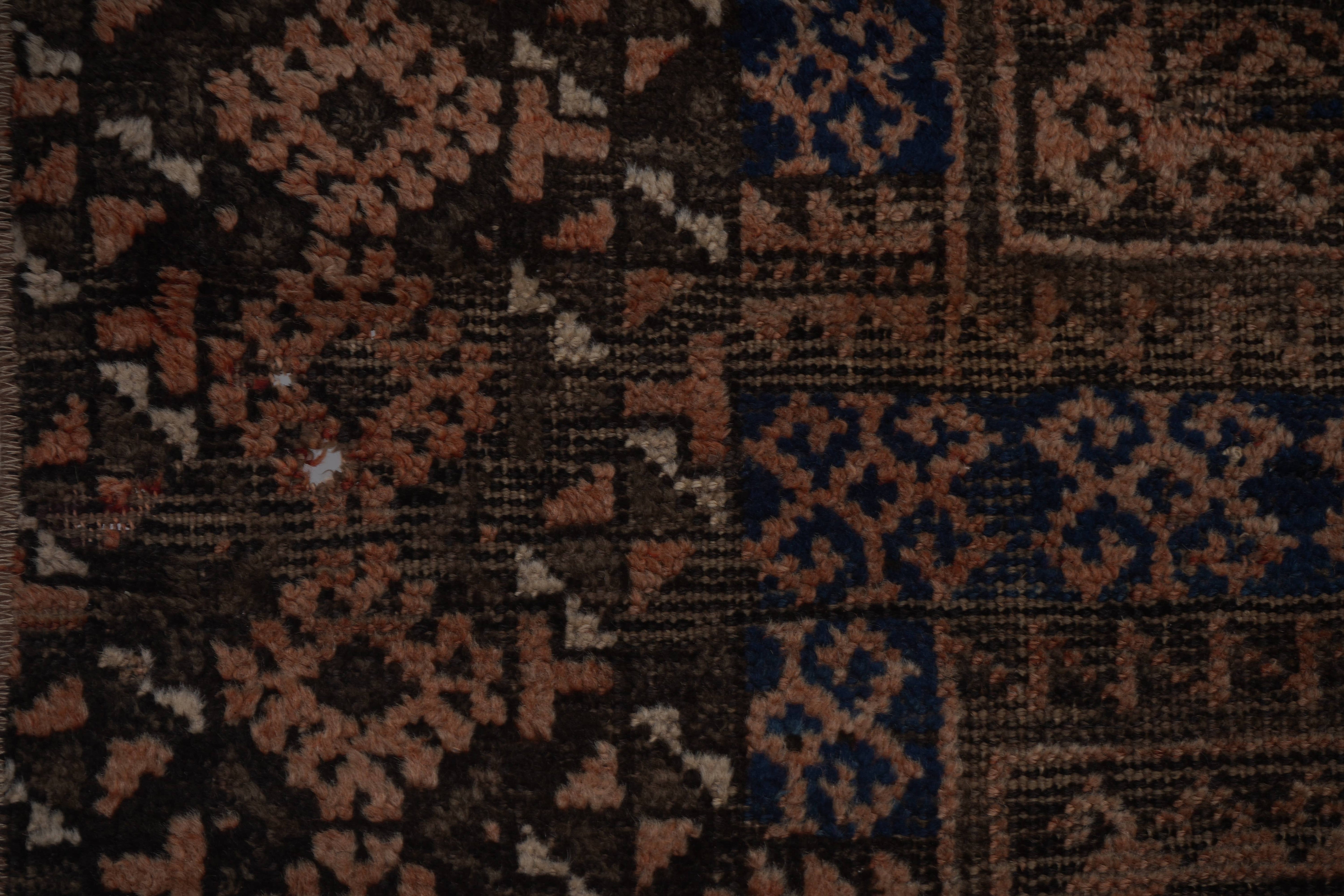 Vintage Turkish Rug 4'1'' x 6'9''