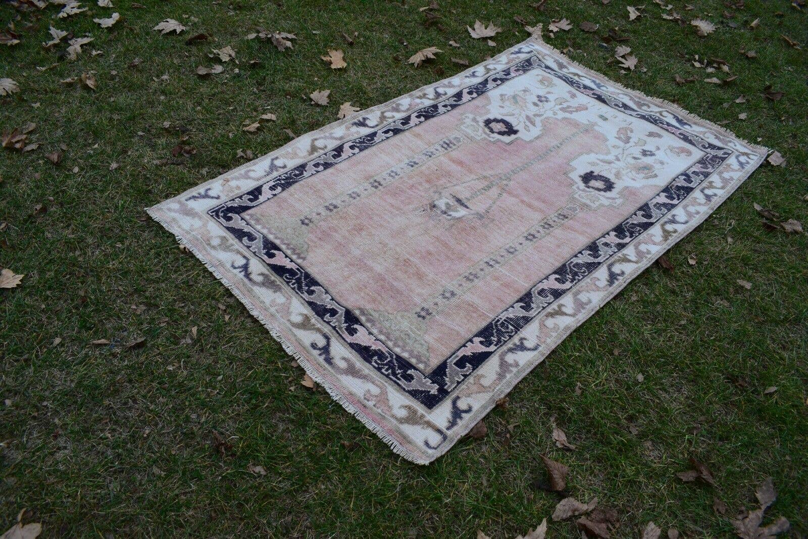 Vintage Oushak Rug 3'6'' x 5'8''