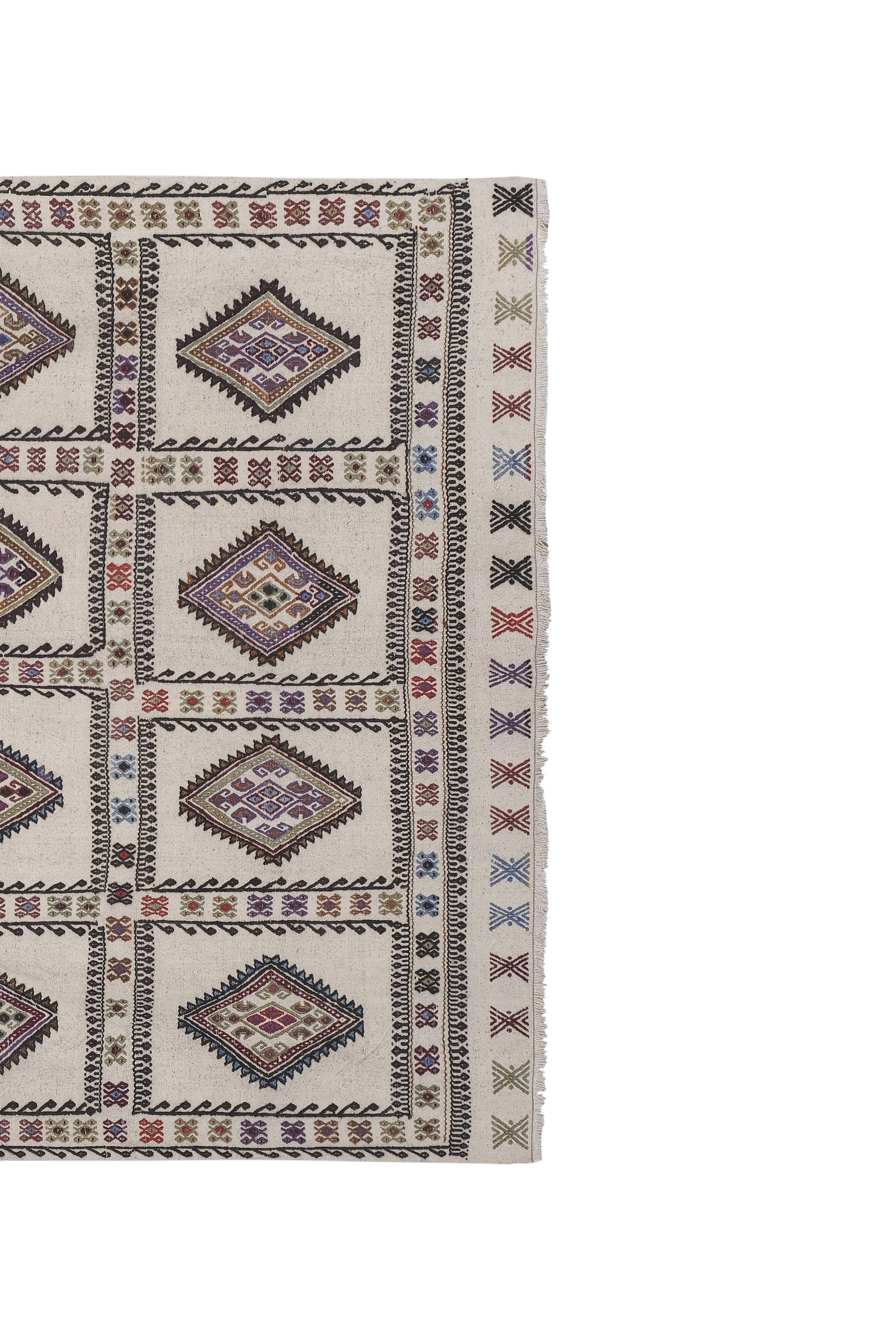 Vintage Turkish Kilim Rug 4'11'' x 6'10''