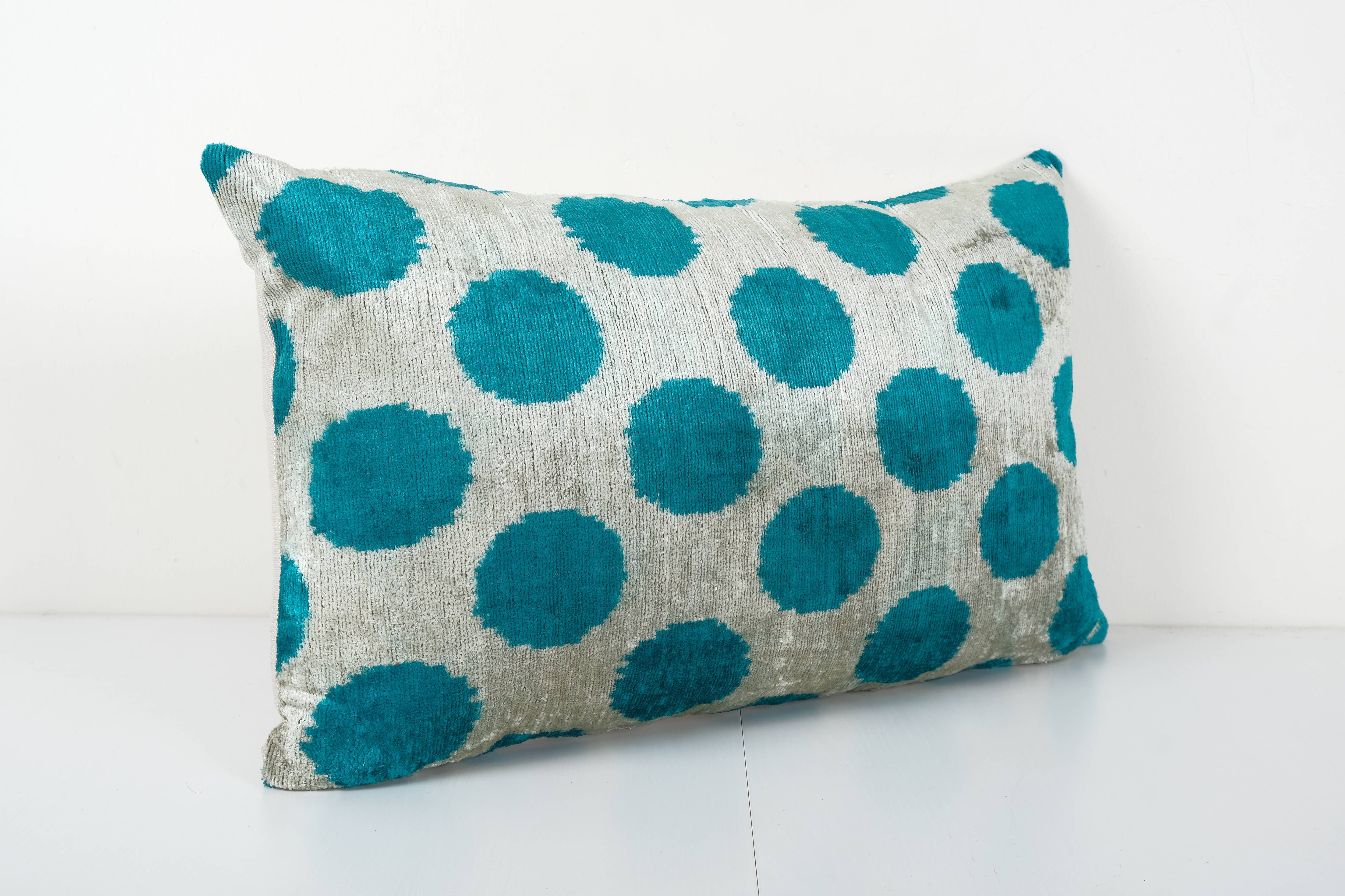 Silk Ikat Velvet Pillow Cover | 16'' x 24''