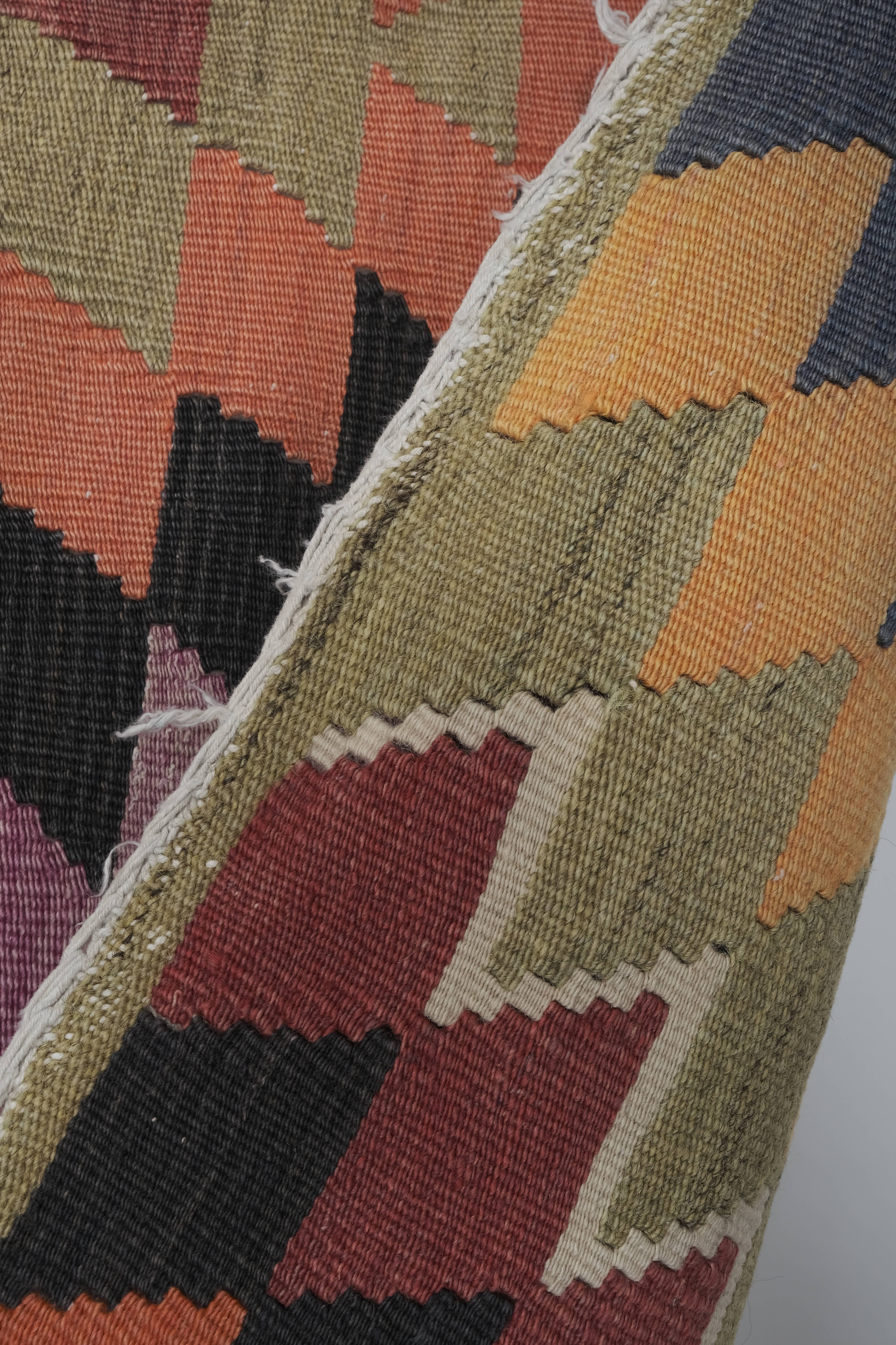 Vintage Turkish Kilim Rug 4'11'' x 11'10''