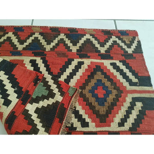Vintage Turkish Rug 20'' x 23''