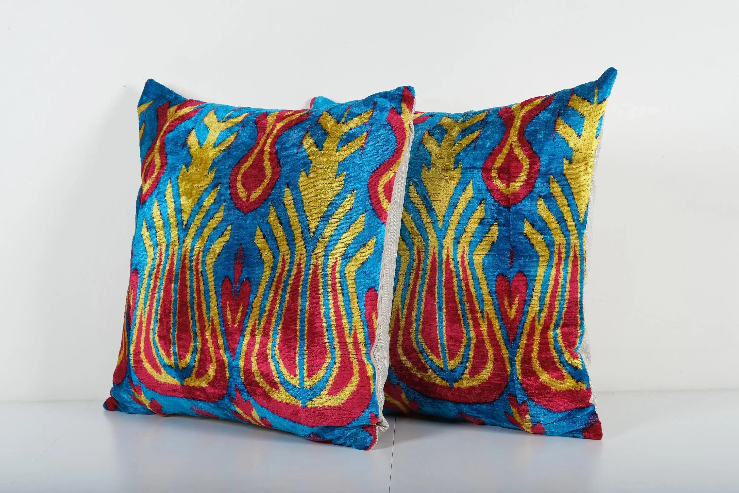Silk Ikat Velvet Pillow Cover Set of 2 | 20'' x 20''