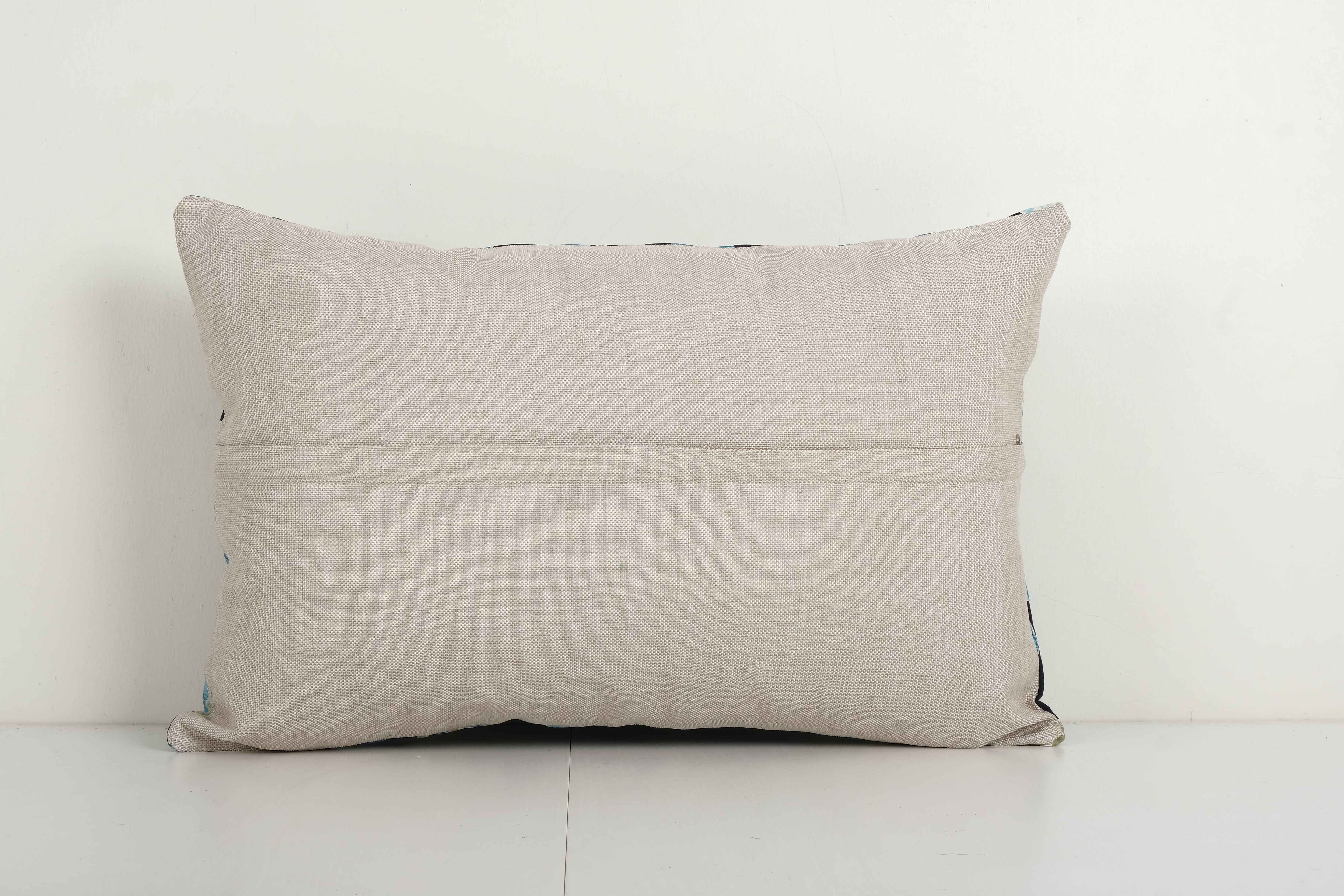 Uzbek Roller Printed Pillow Cover | 15'' x 22''