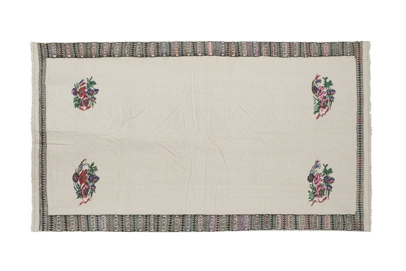 Vintage Turkish Kilim Rug 4'7'' x 7'9''