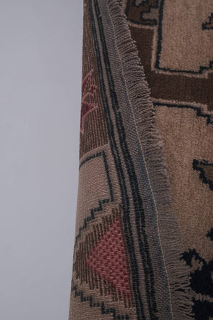 Vintage Turkish Karapinar Rug 4'6'' x 8'