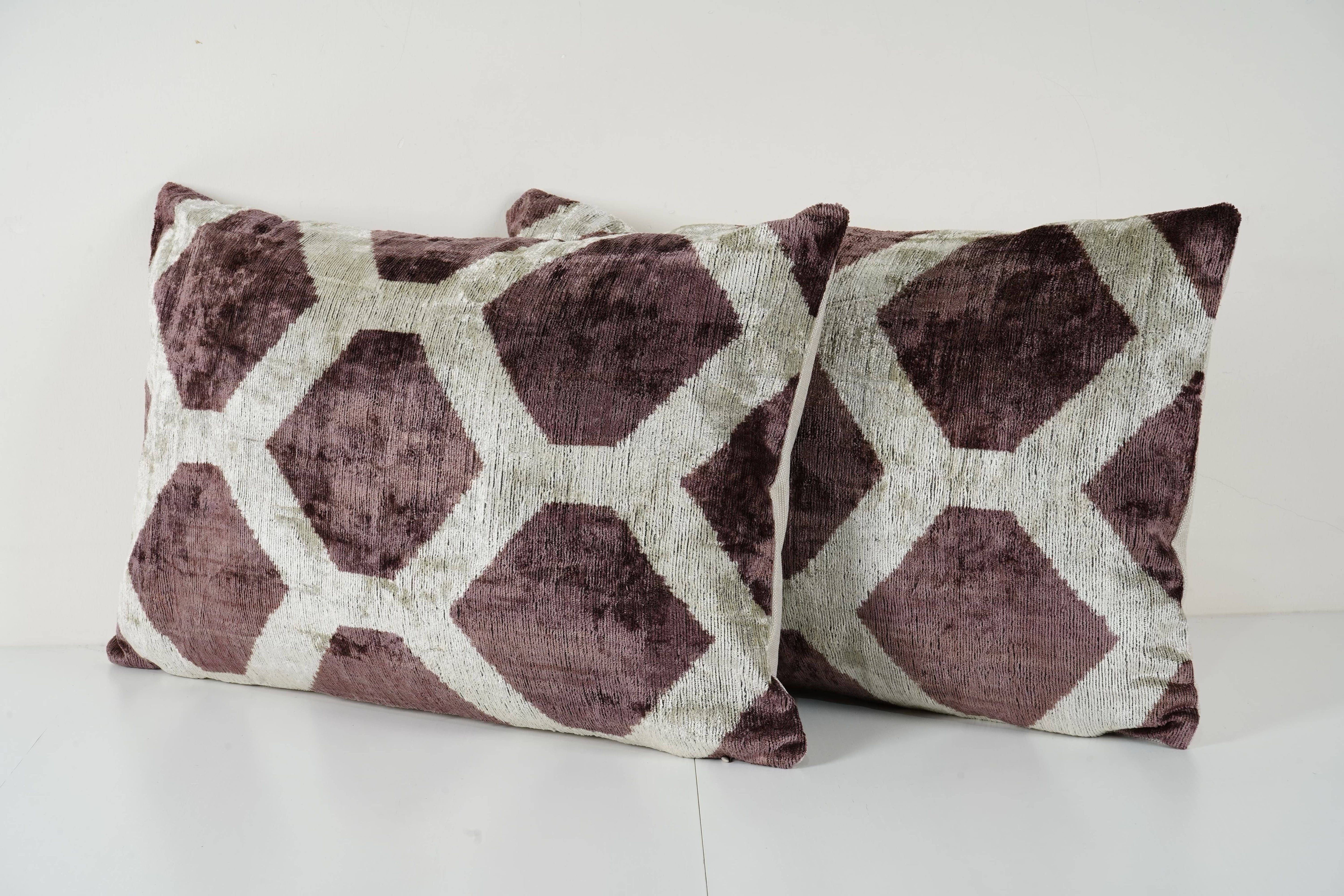Silk Ikat Velvet Pillow Cover Set of 2 | 16'' x 24''