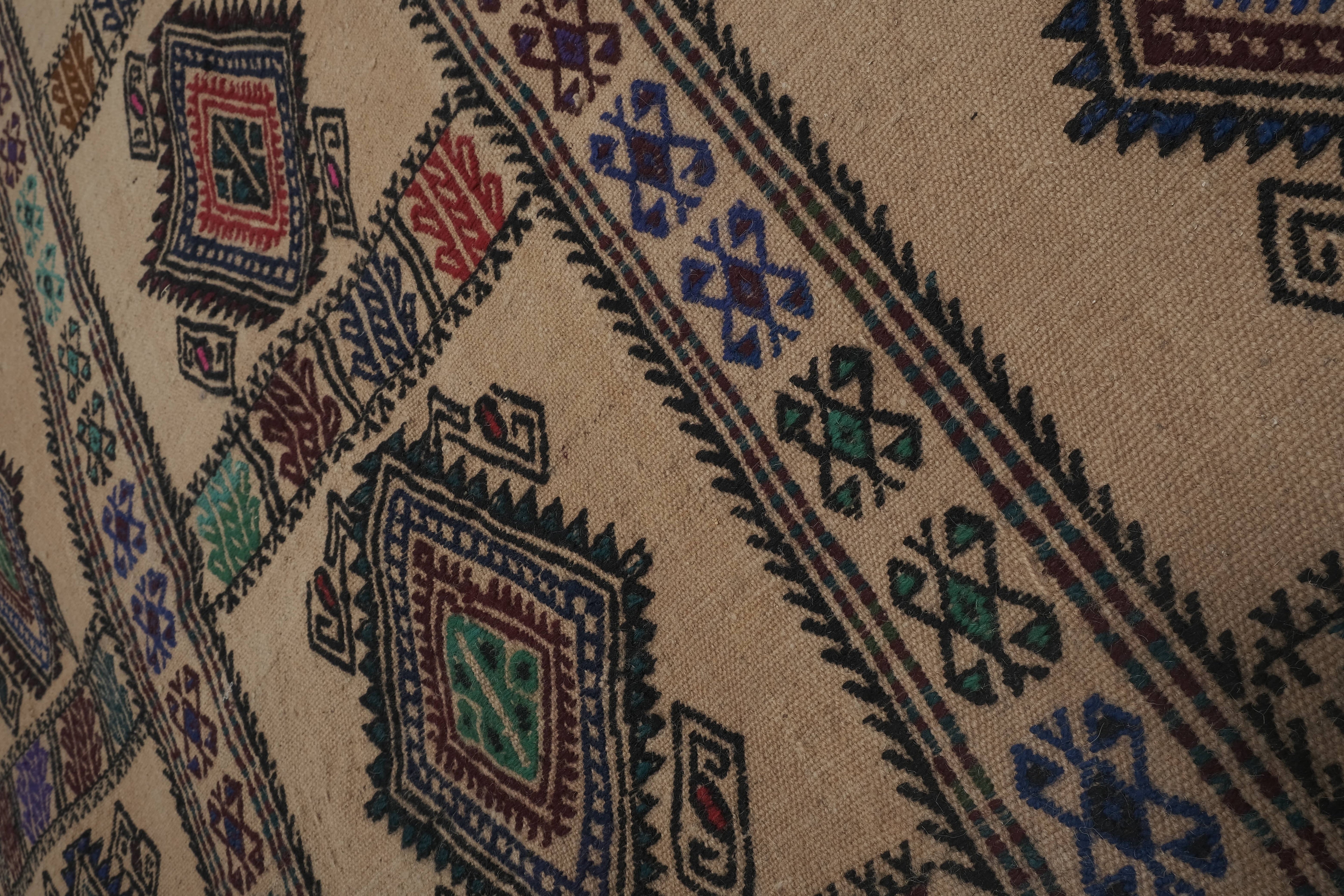 Vintage Turkish Kilim Rug 4'11'' x 7'3''