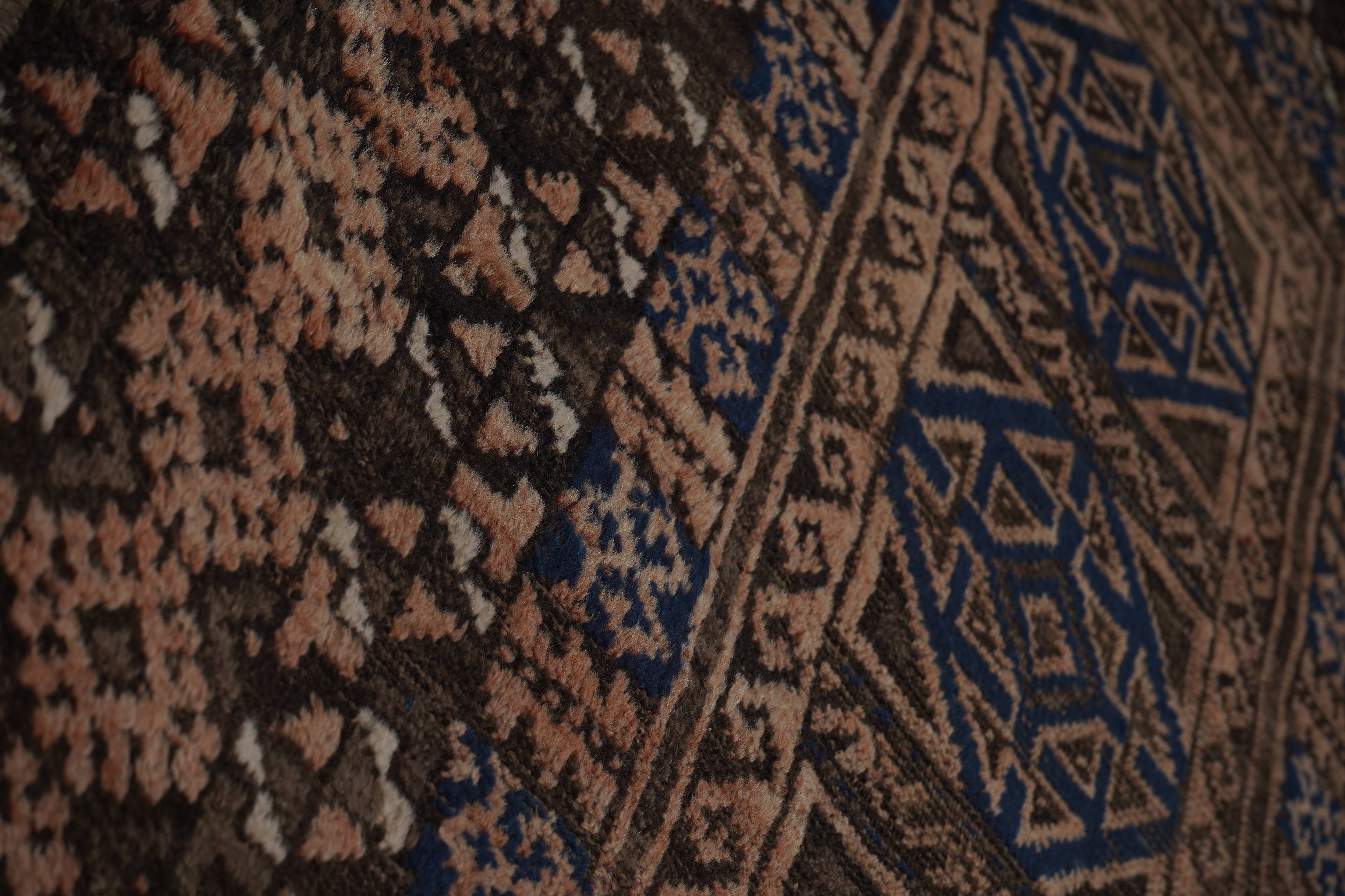 Vintage Turkish Rug 4'1'' x 6'9''