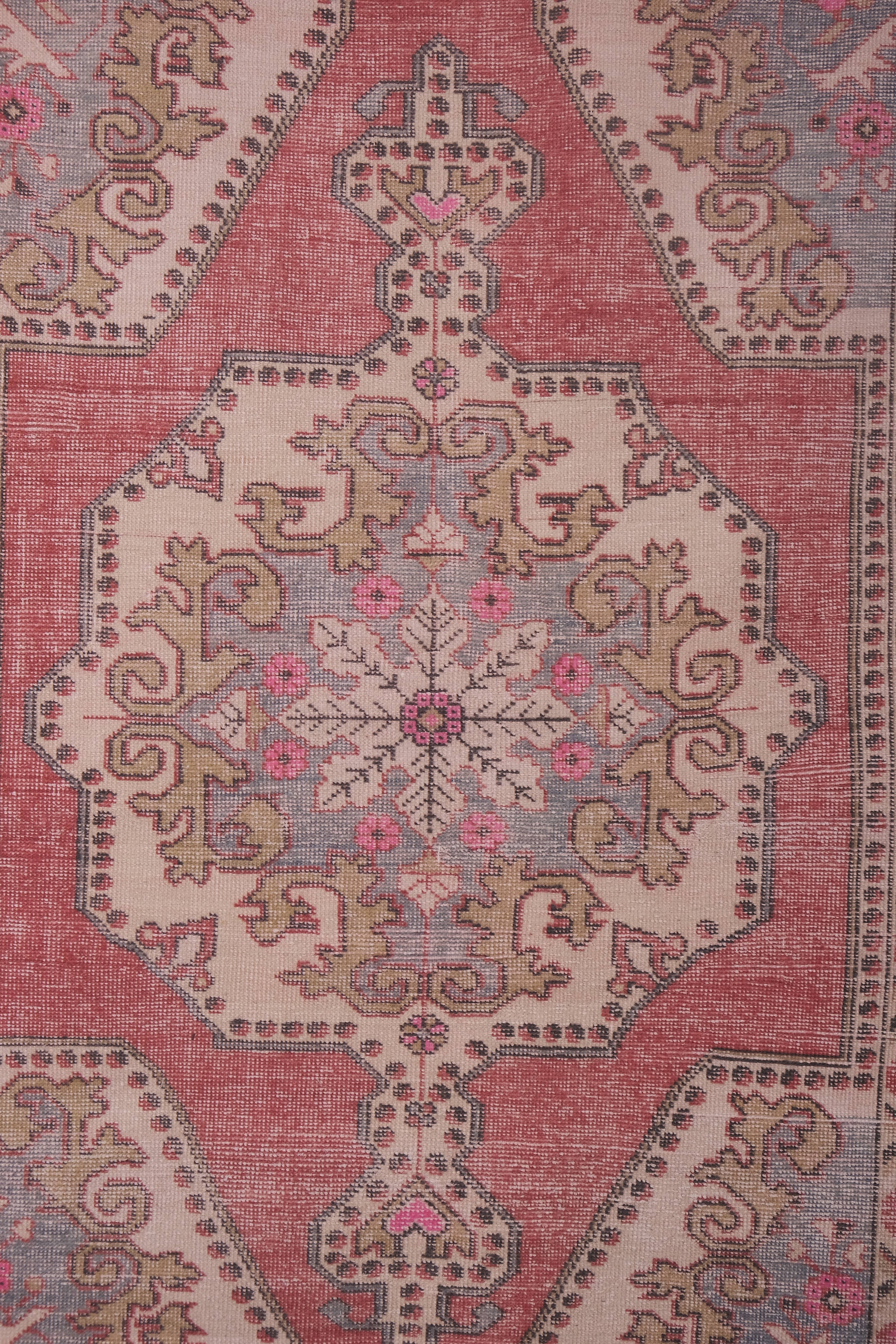 Vintage Oushak Rug 4'4'' x 7'1''