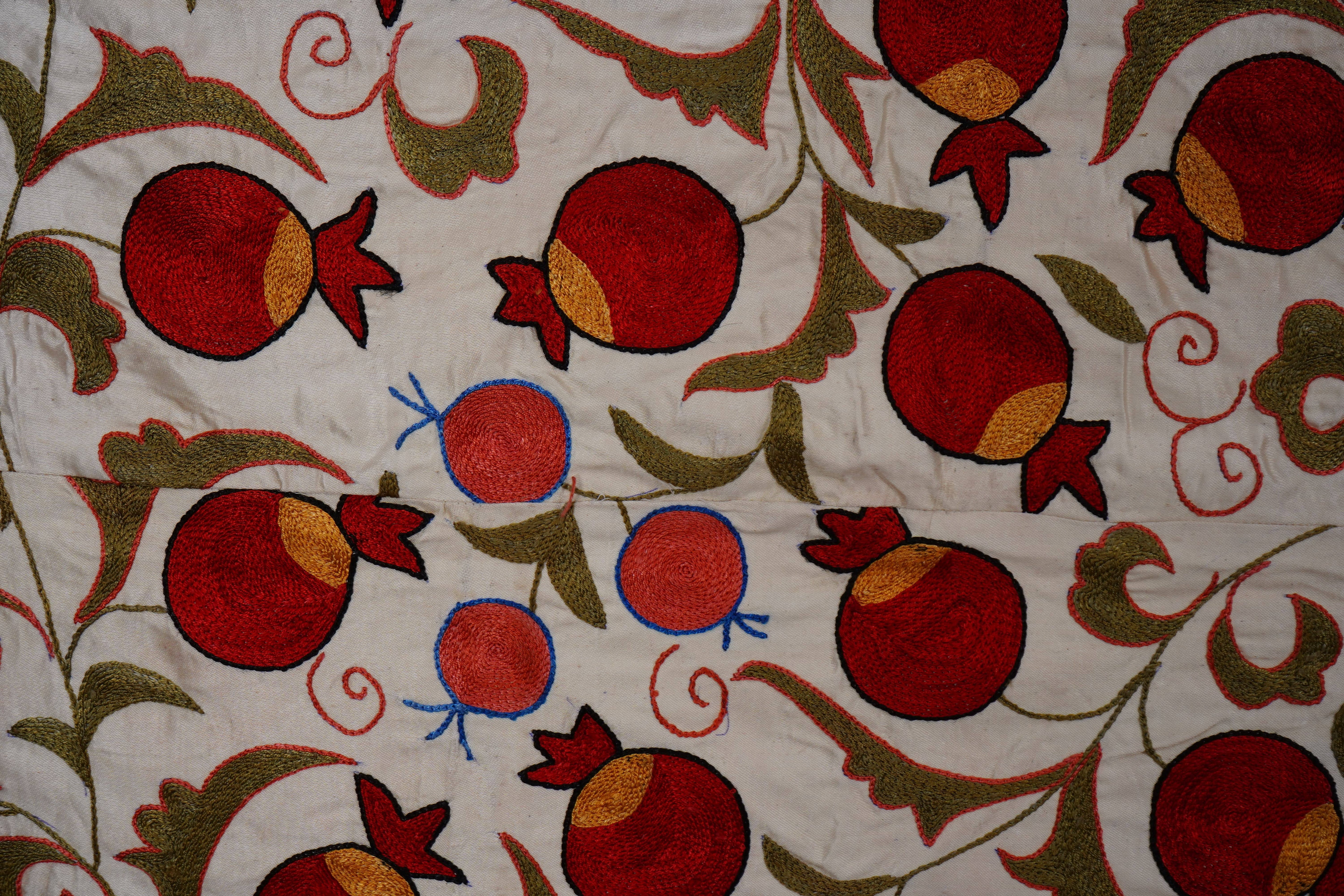 Suzani Wall Hanging & Bedspread | 3'5'' x 6'1''