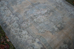 Vintage Turkish Karapinar Rug 4'11'' x 6'7''