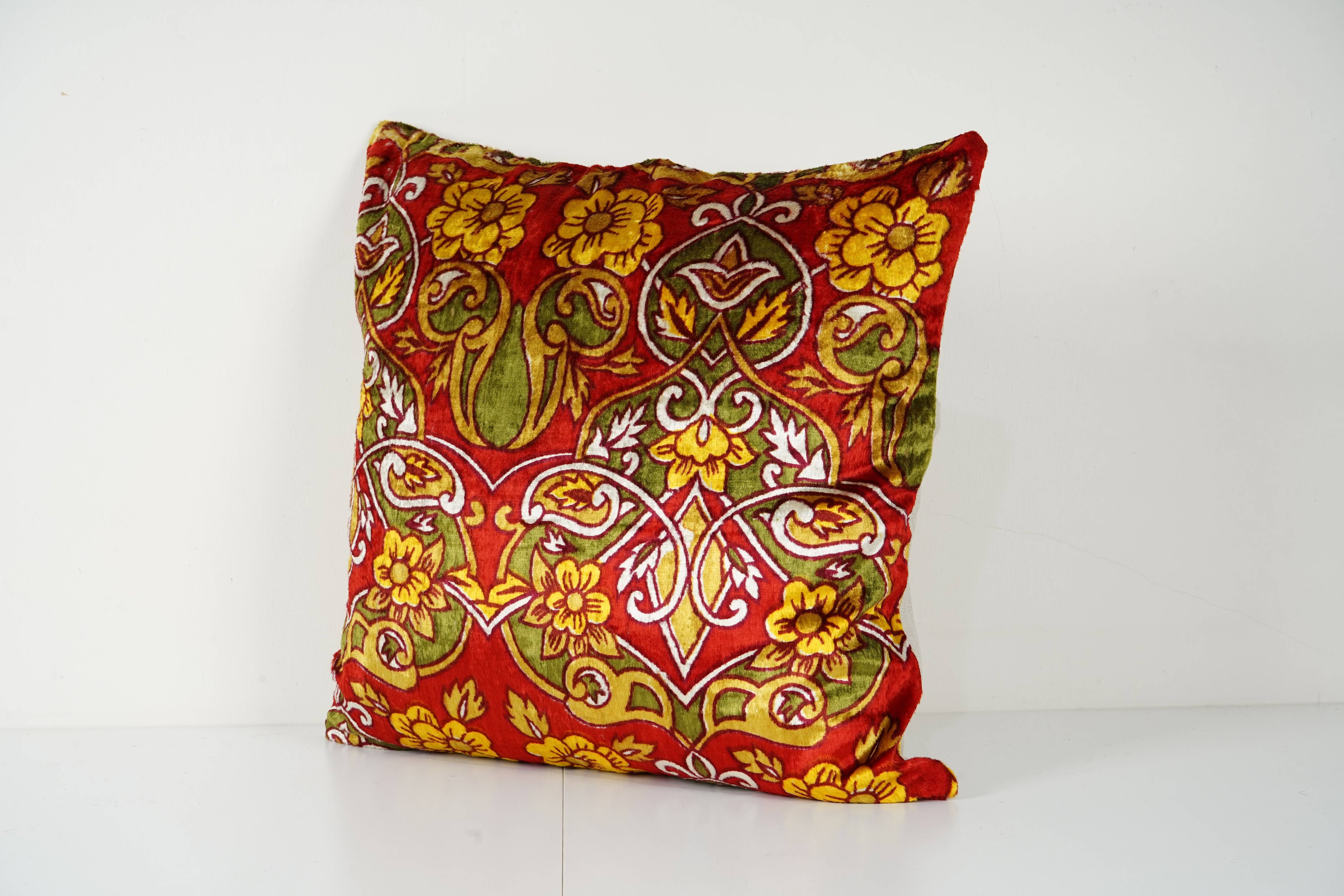 Kilim Pillow Cover | 20'' x 20''