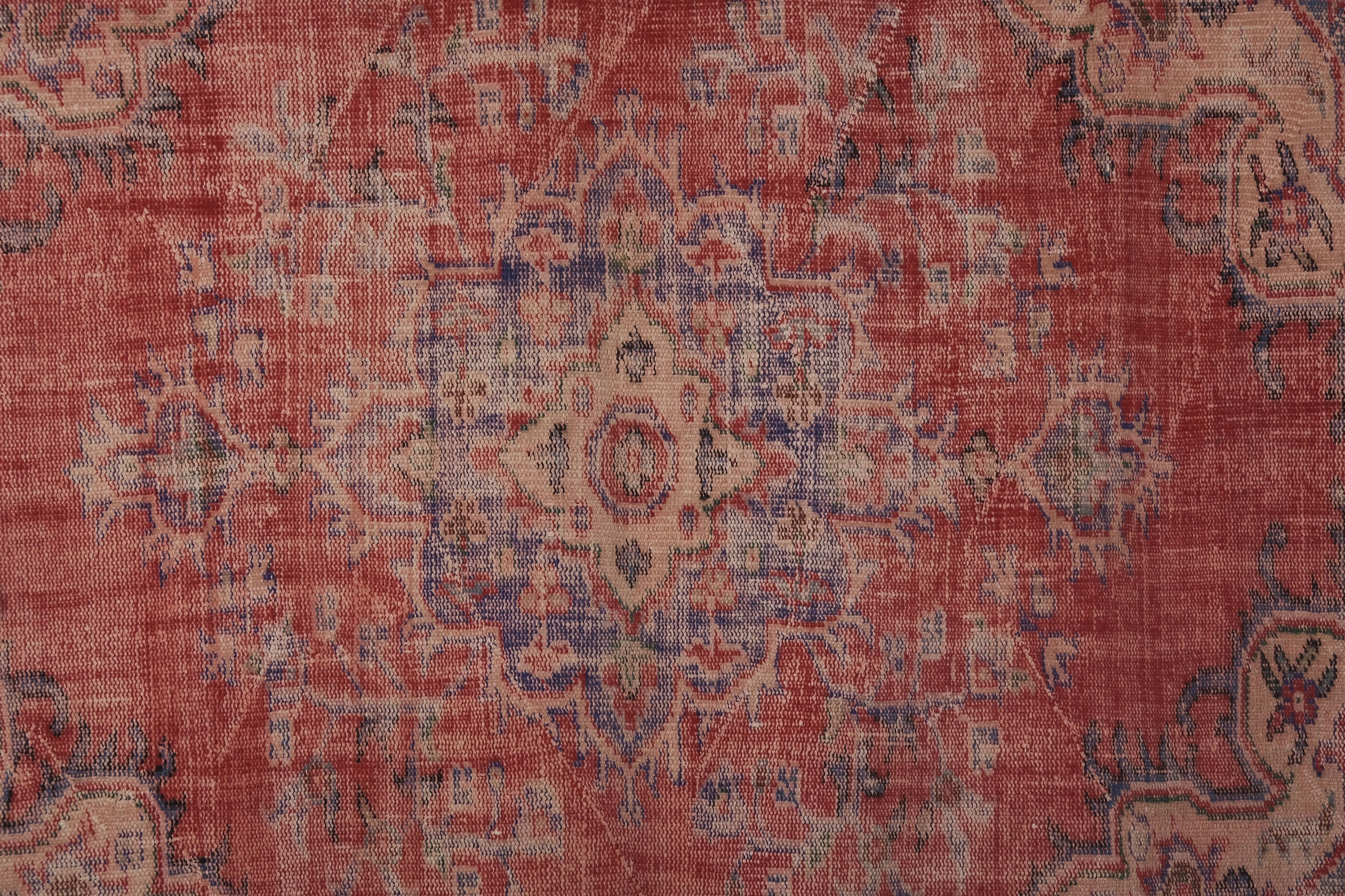 Vintage Turkish Rug 6' x 9'1''