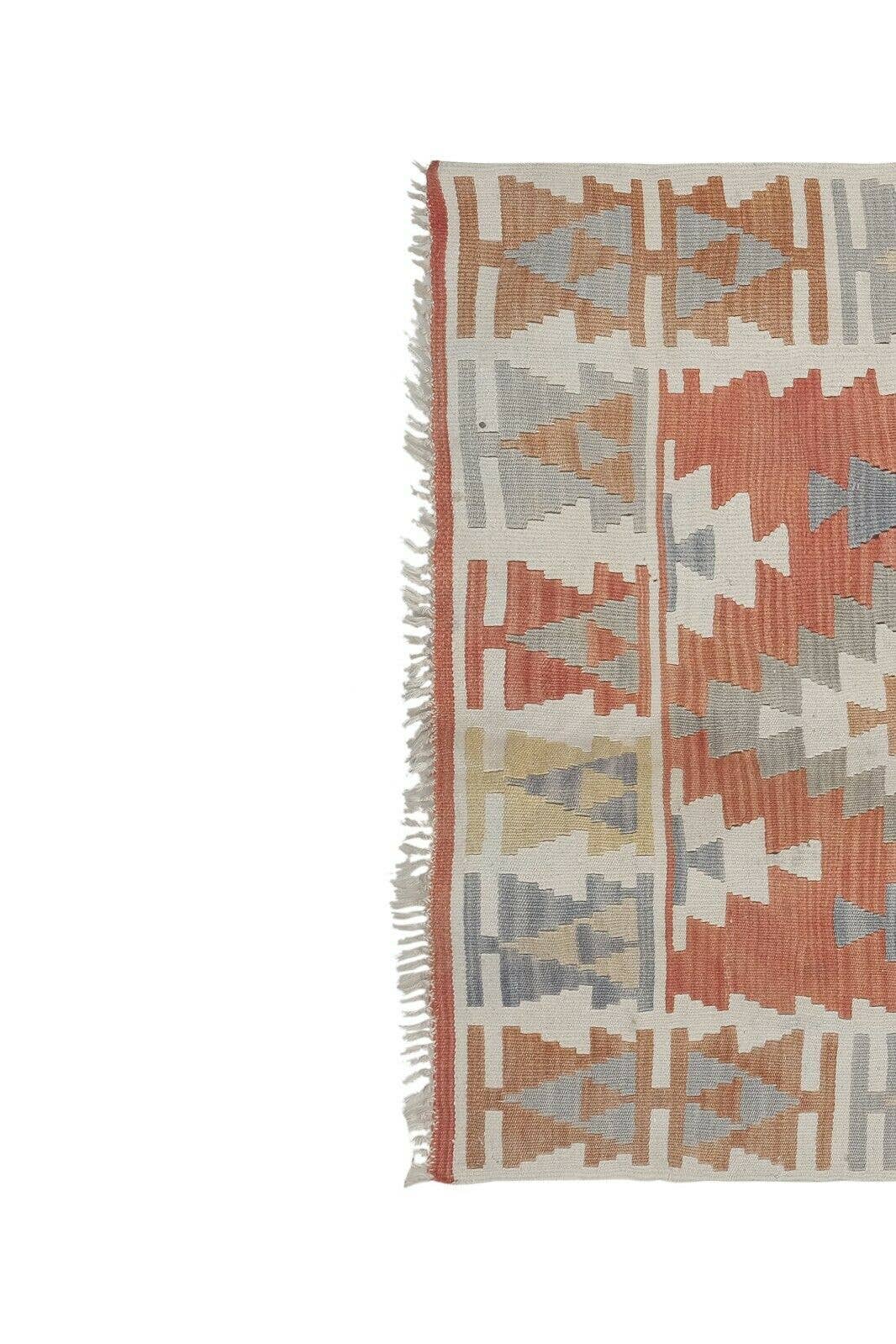 Vintage Turkish Kilim Rug 3'5'' x 5'7''