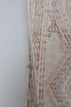 Vintage Turkish Kilim Rug 4'9'' x 6'11''