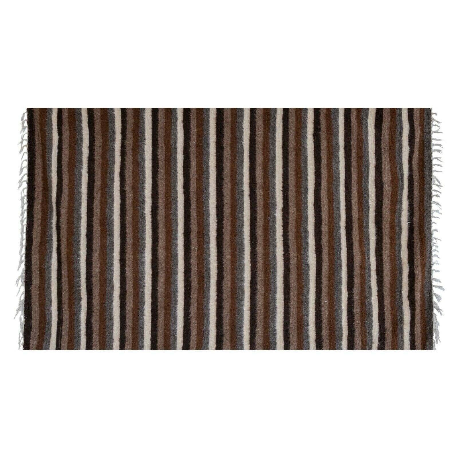 Handwoven Siirt Wool Blanket 4' x 6'5''