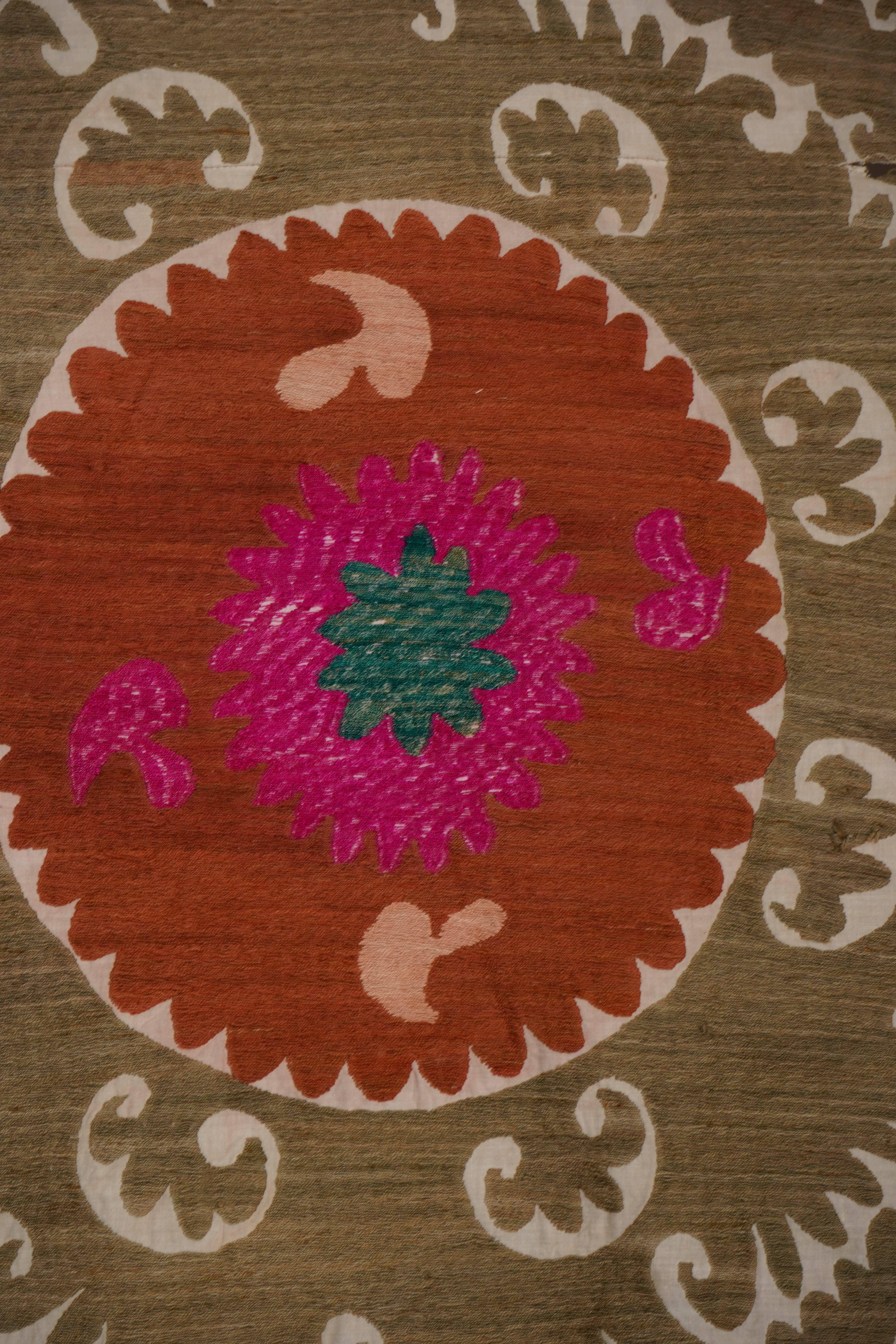 Suzani Wall Hanging & Bedspread | 6'11'' x 10'3''