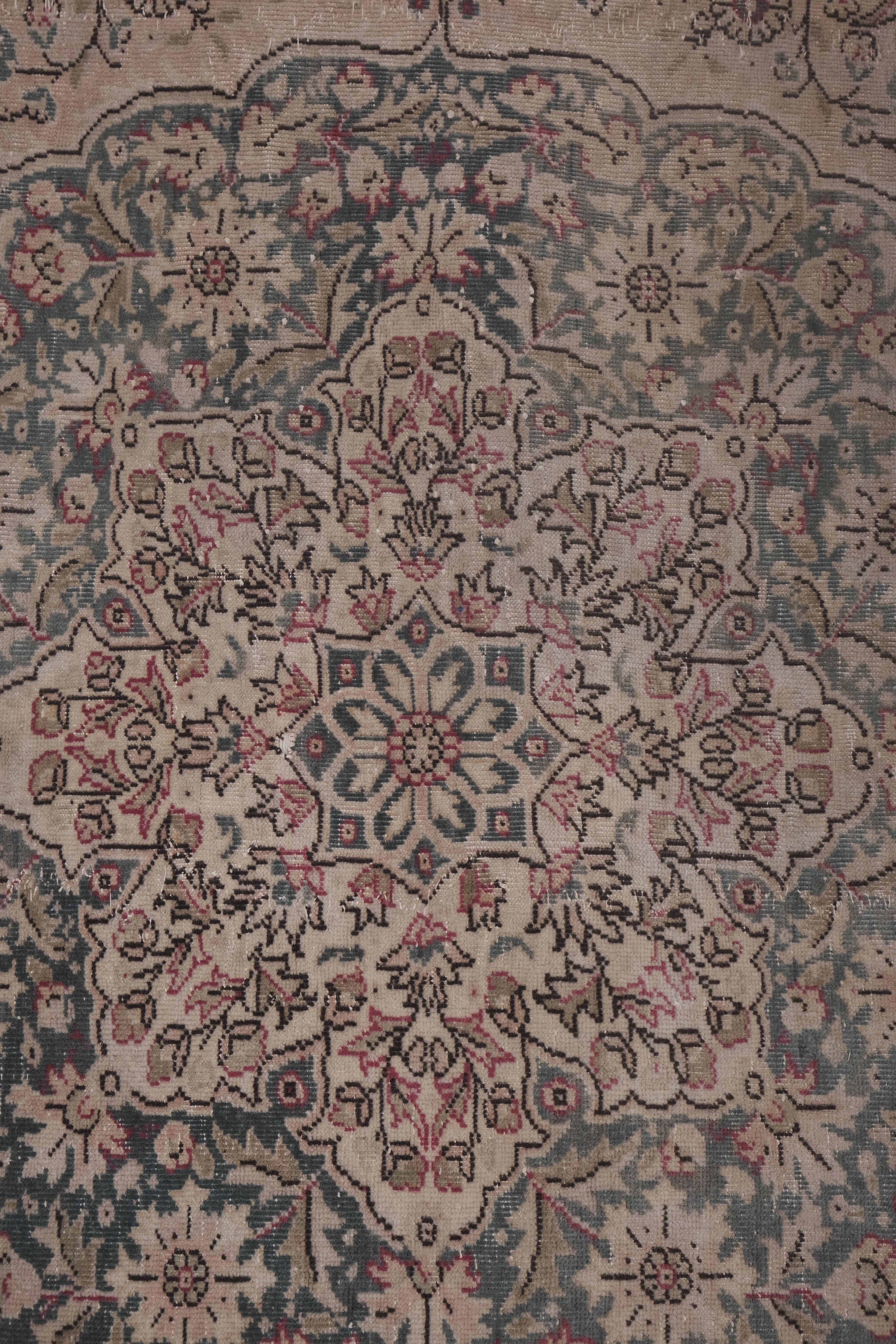 Vintage Turkish Rug 6'5'' x 9'6''