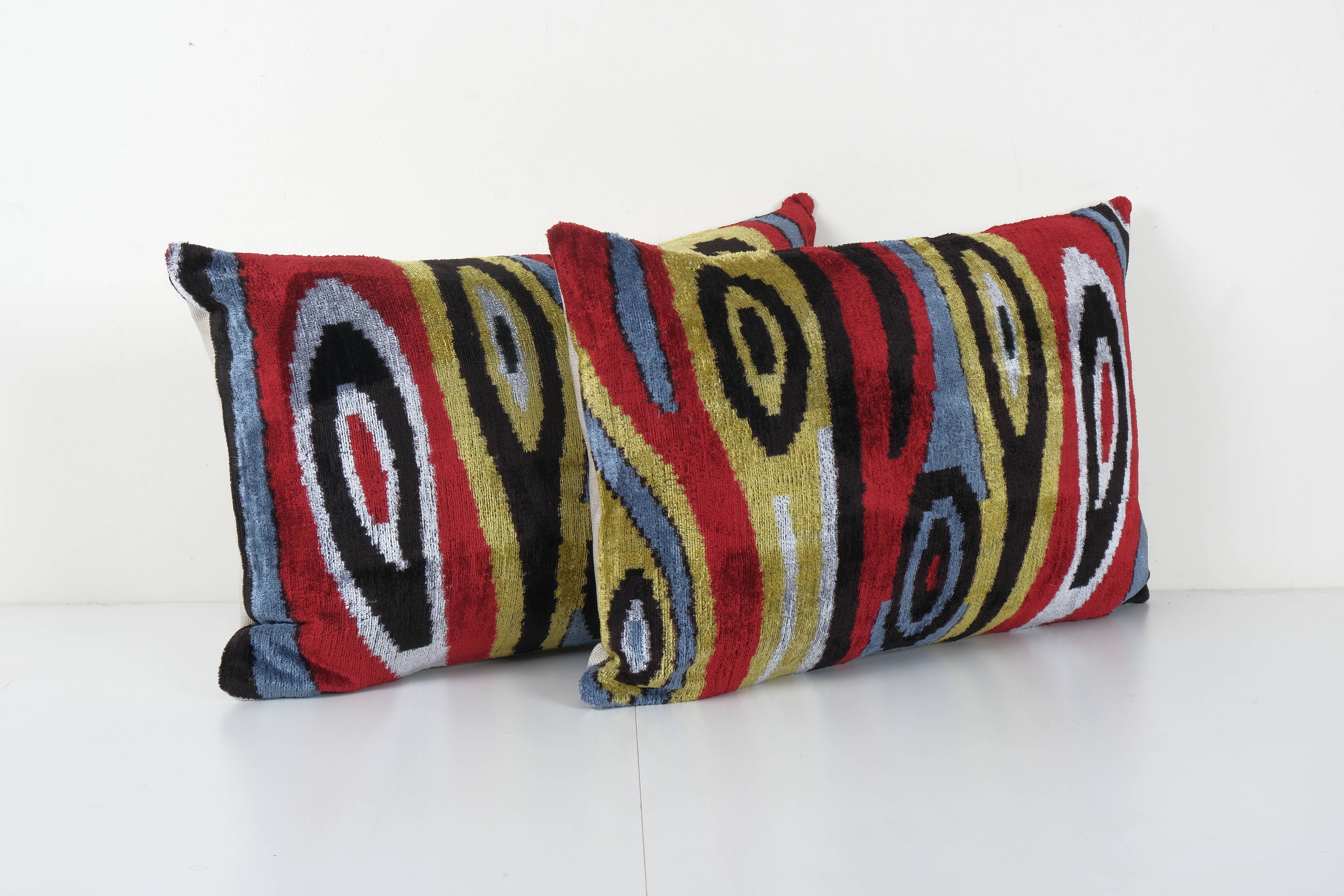 Silk Ikat Velvet Pillow Cover Set of 2 | 16'' x 24''