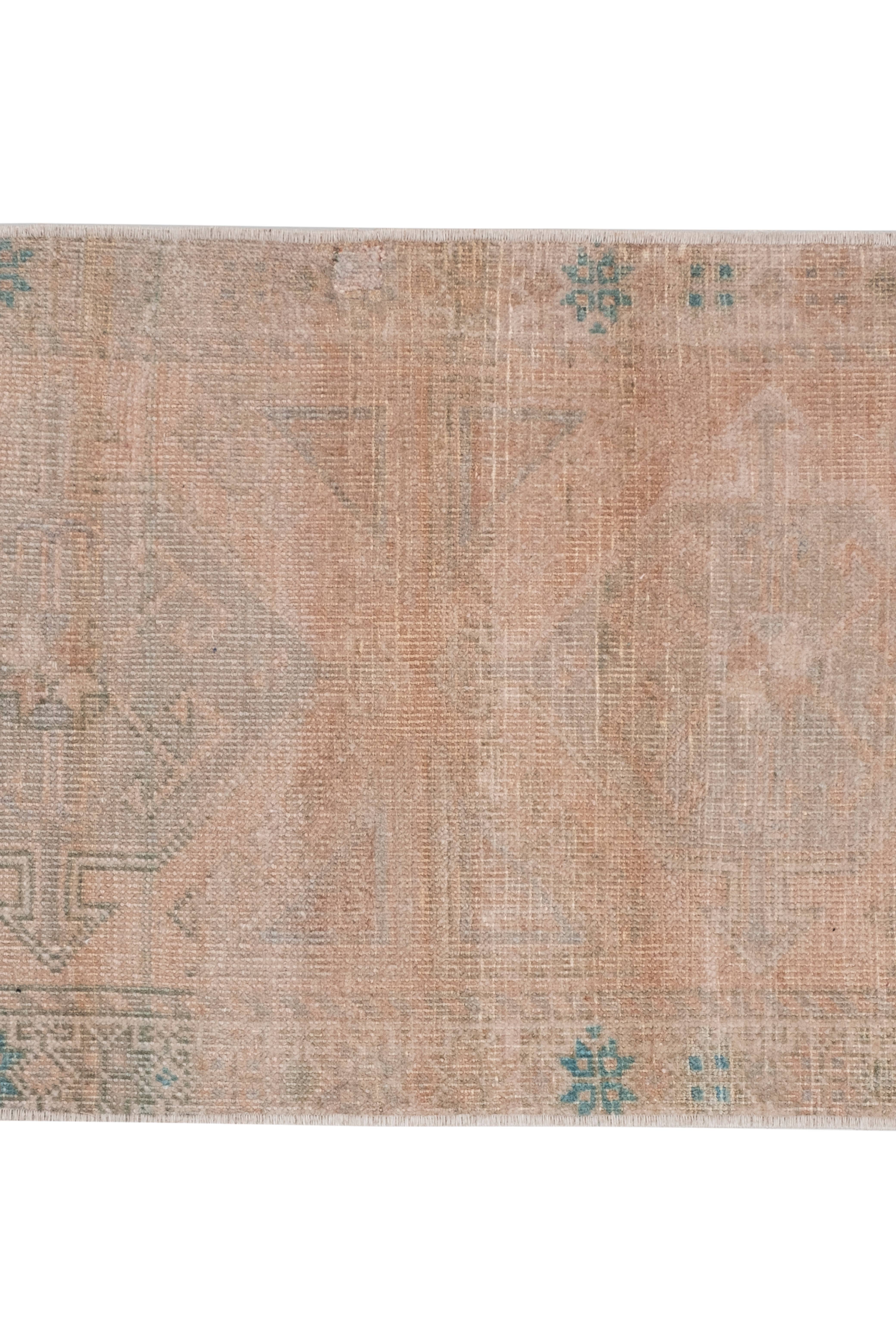 Vintage Turkish Rug 22'' x 48''