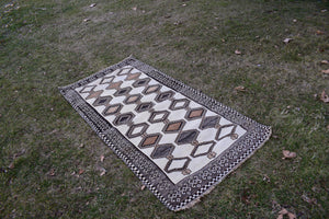Vintage Turkish Anatolian Oushak Rug 3'4'' x 6'6''