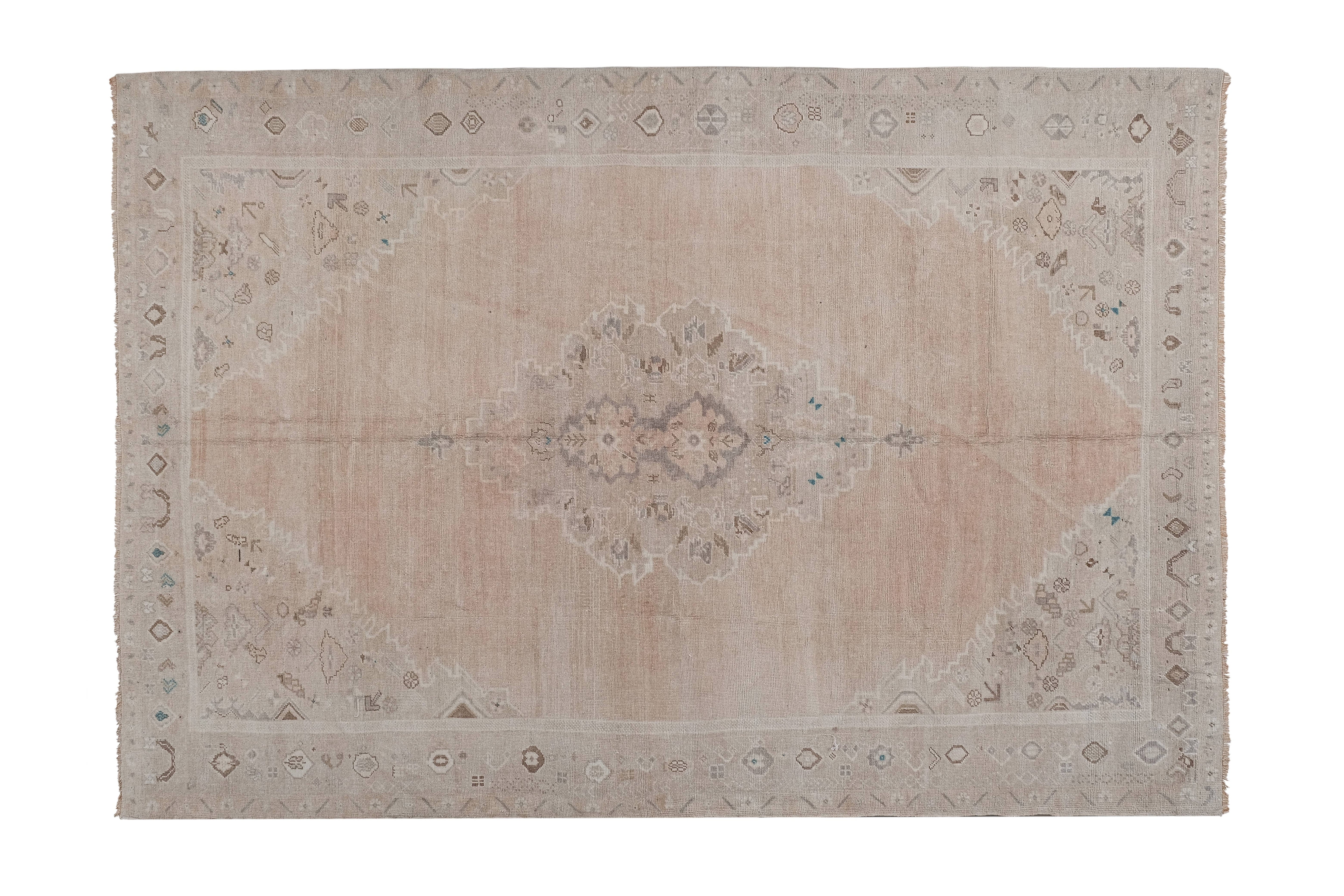 Vintage Turkish Karapinar Rug 5'11'' x 8'10''