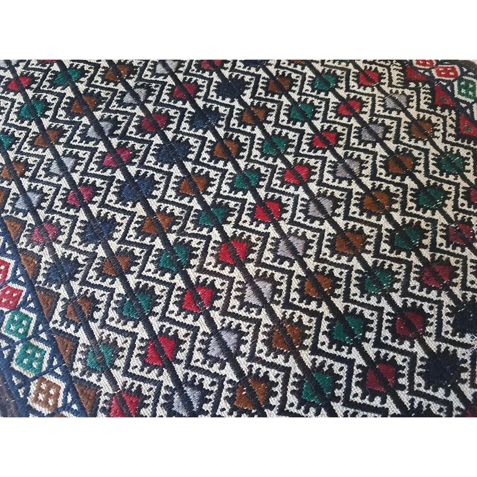 Vintage Kilim Yastik Rug 20'' x 32''