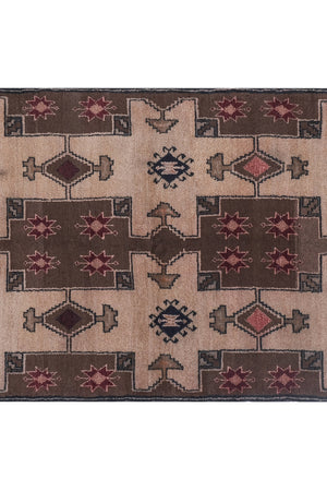 Vintage Turkish Karapinar Rug 4'6'' x 8'