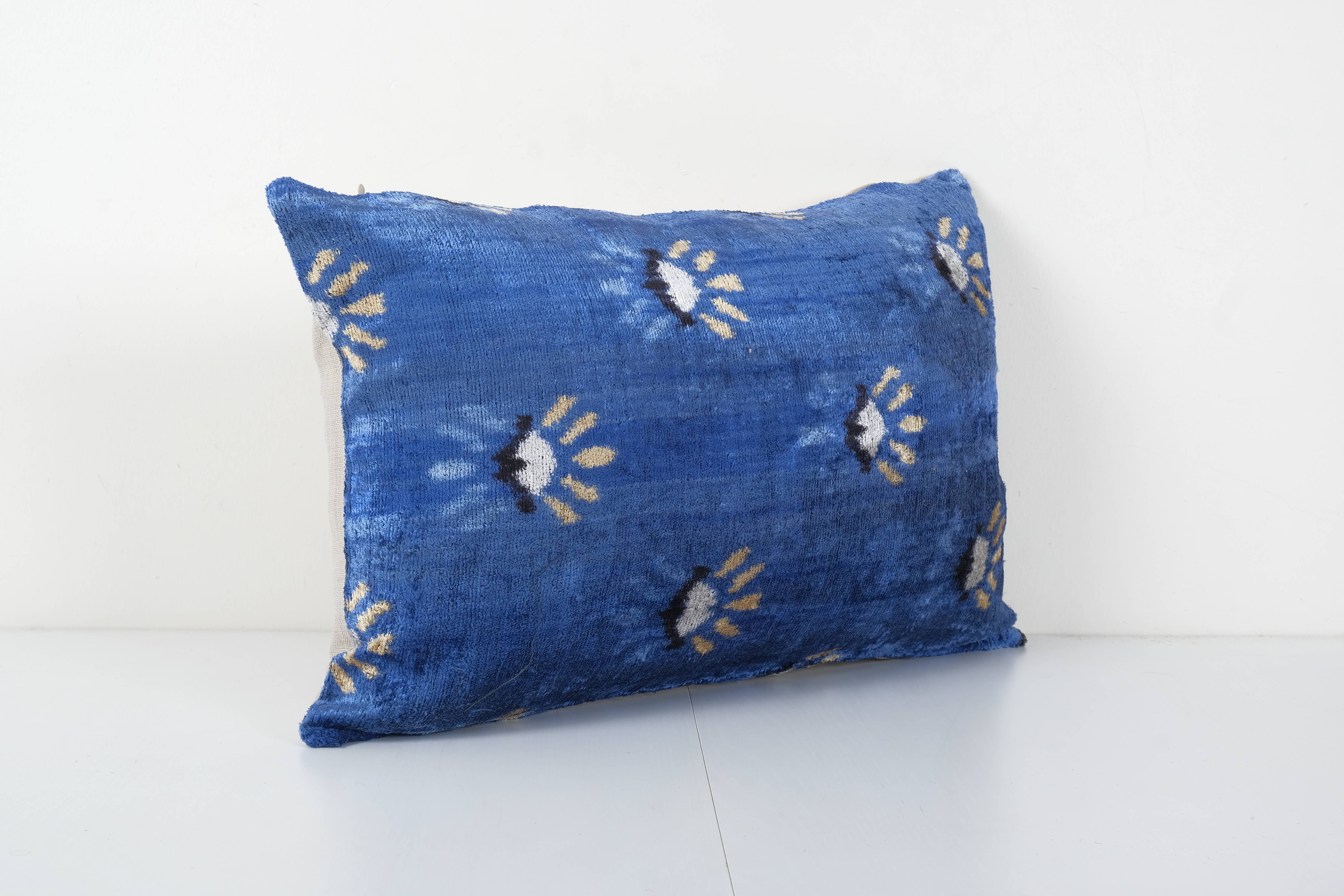Silk Ikat Velvet Pillow Cover | 16'' x 24''