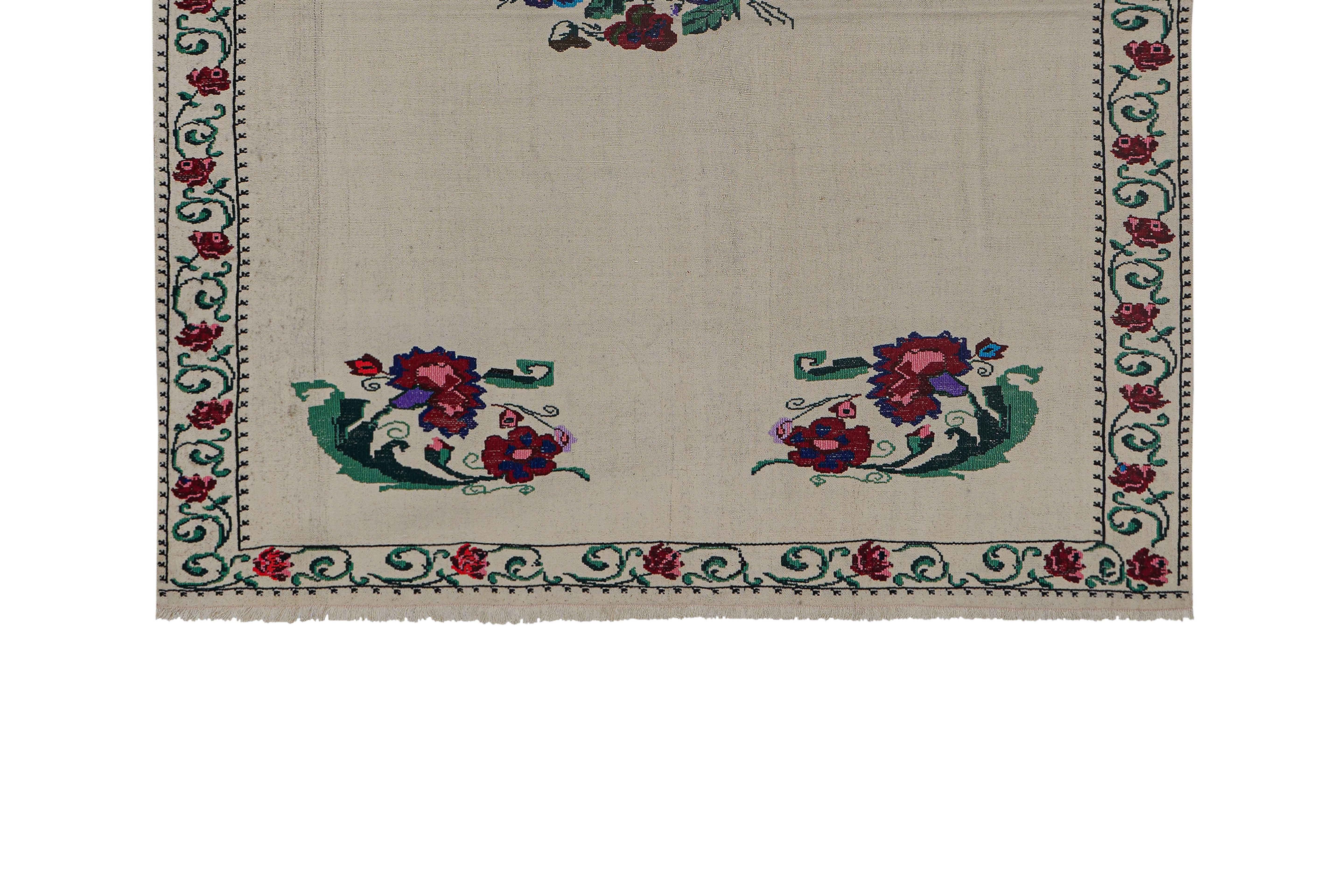Vintage Turkish Kilim Rug 5'5'' x 6'5''