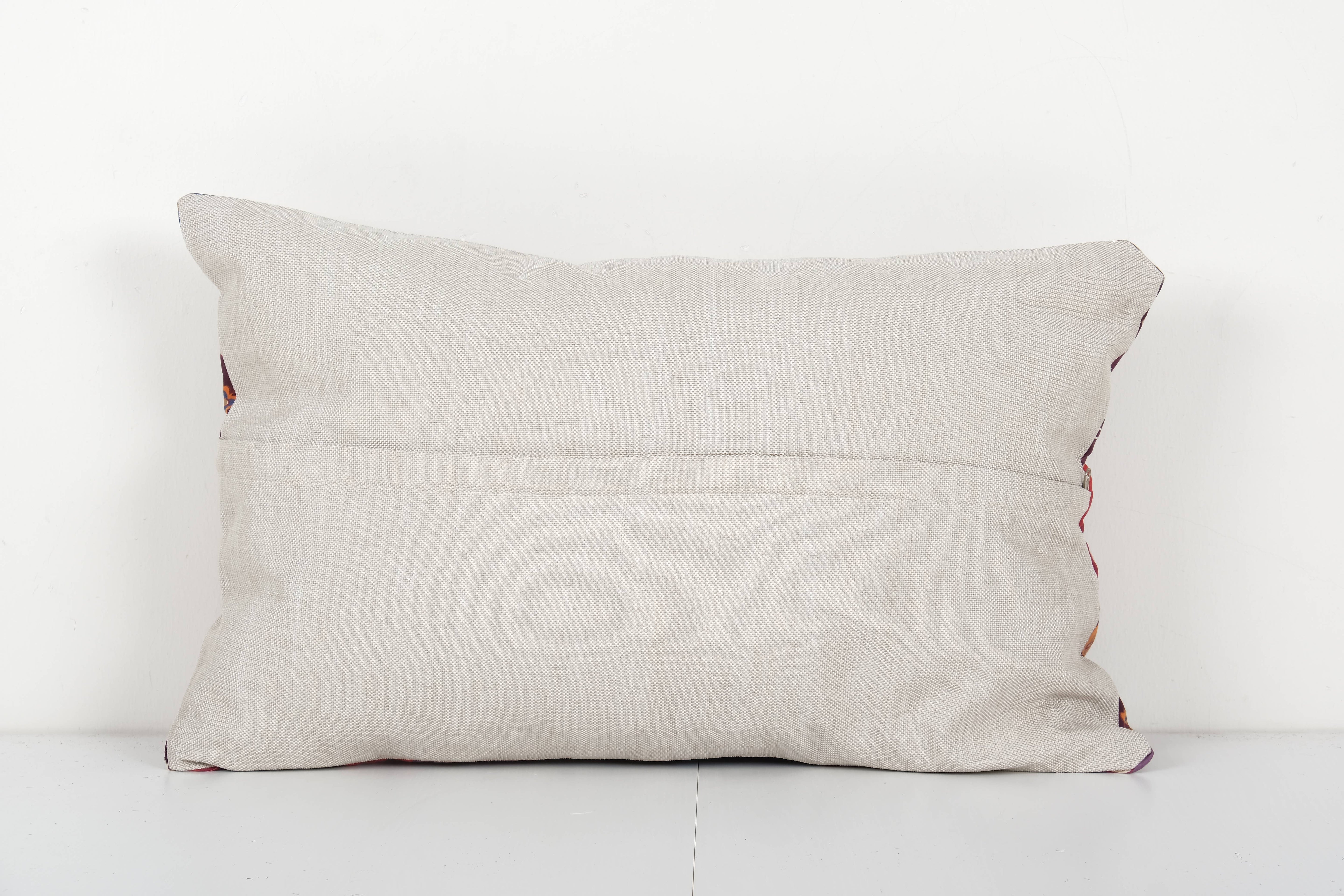 Uzbek Roller Printed Pillow Cover | 16'' x 22''