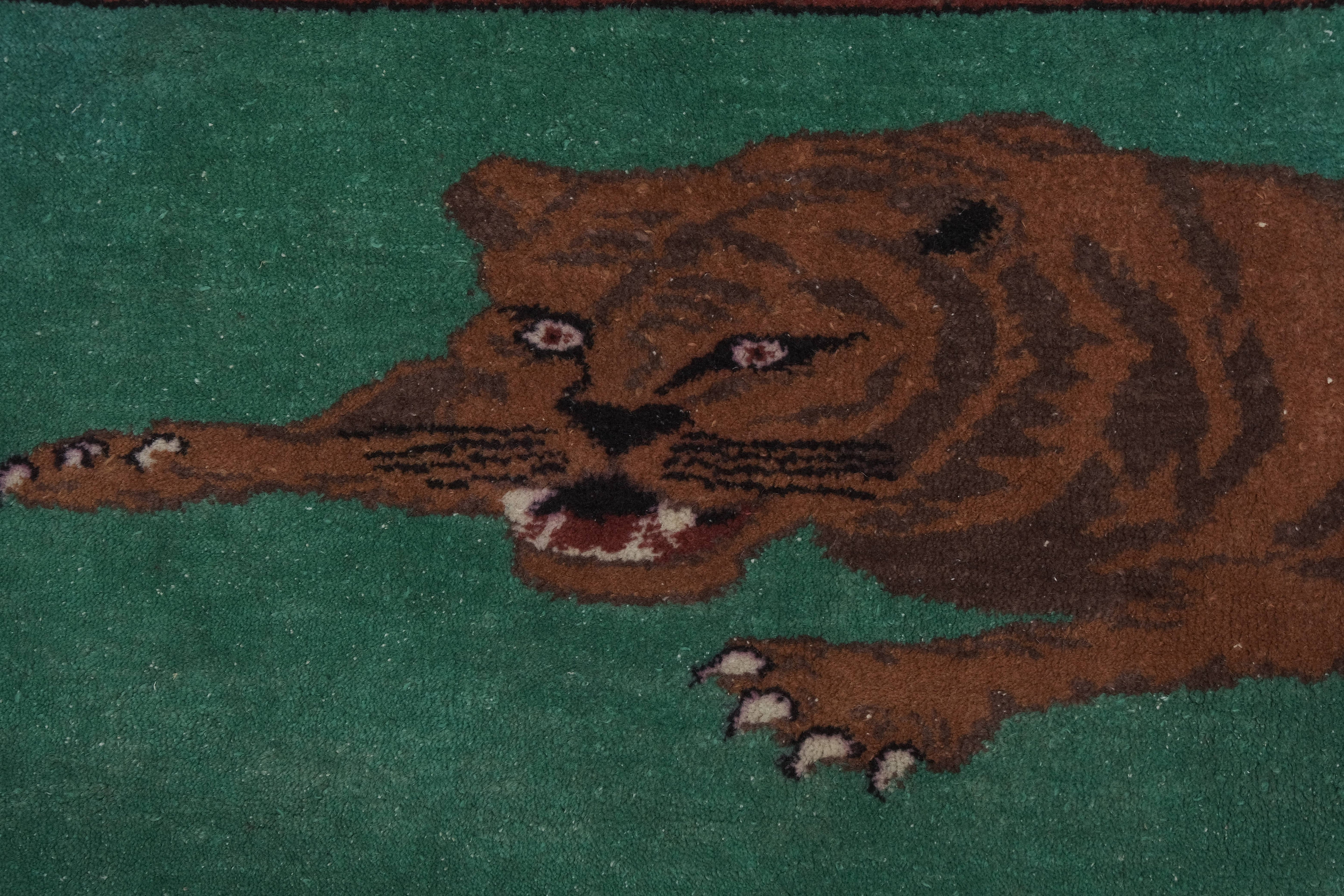 Vintage Turkish Rug 31'' x 59''