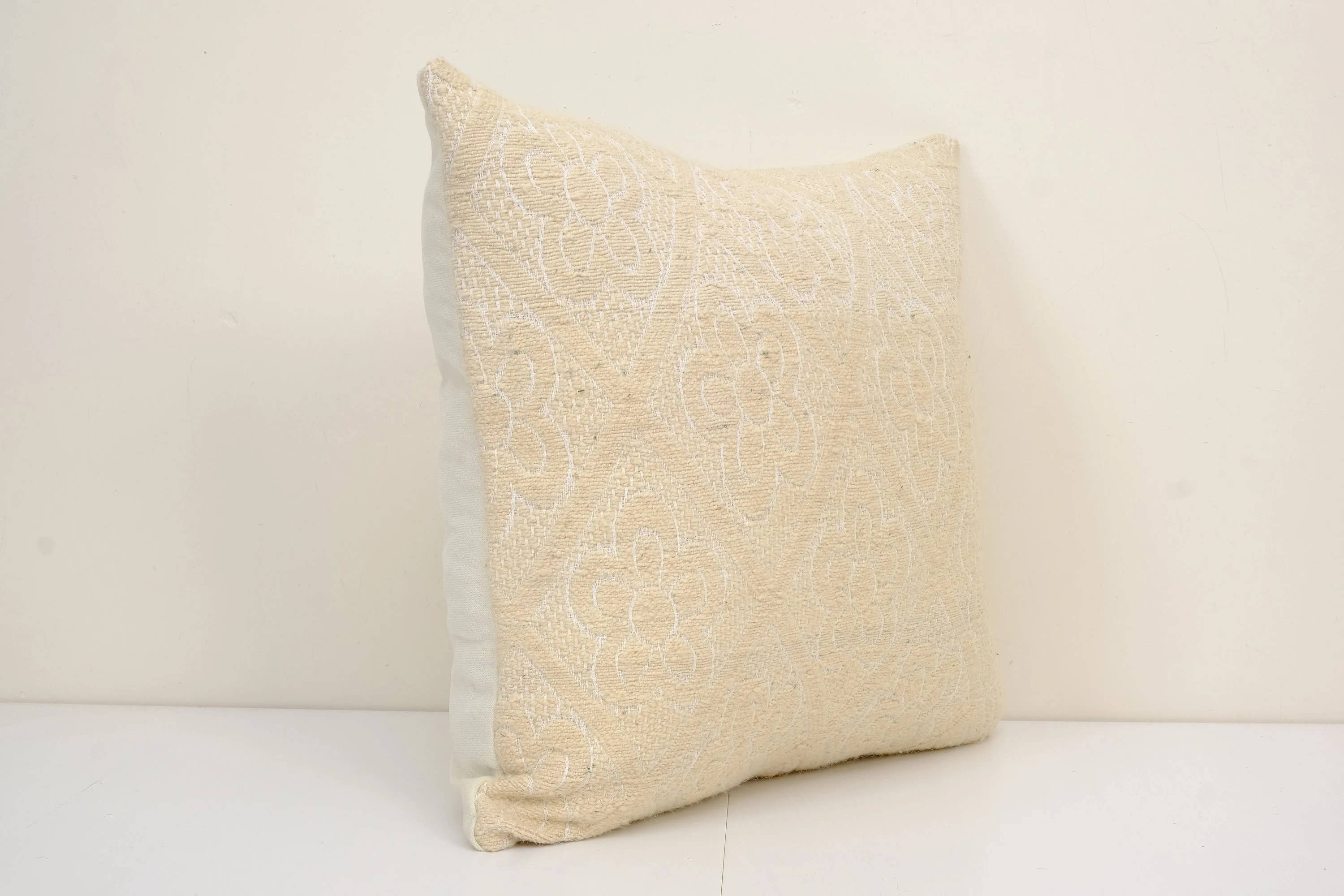 Kilim Pillow Cover | 22'' x 23''