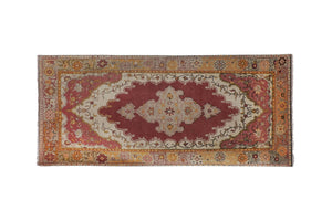 Vintage Oushak Rug 3'5'' x 7'9''
