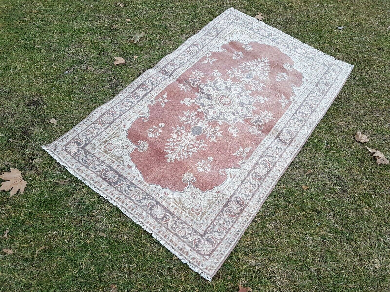 Vintage Turkish Rug 3'1'' x 5'1''